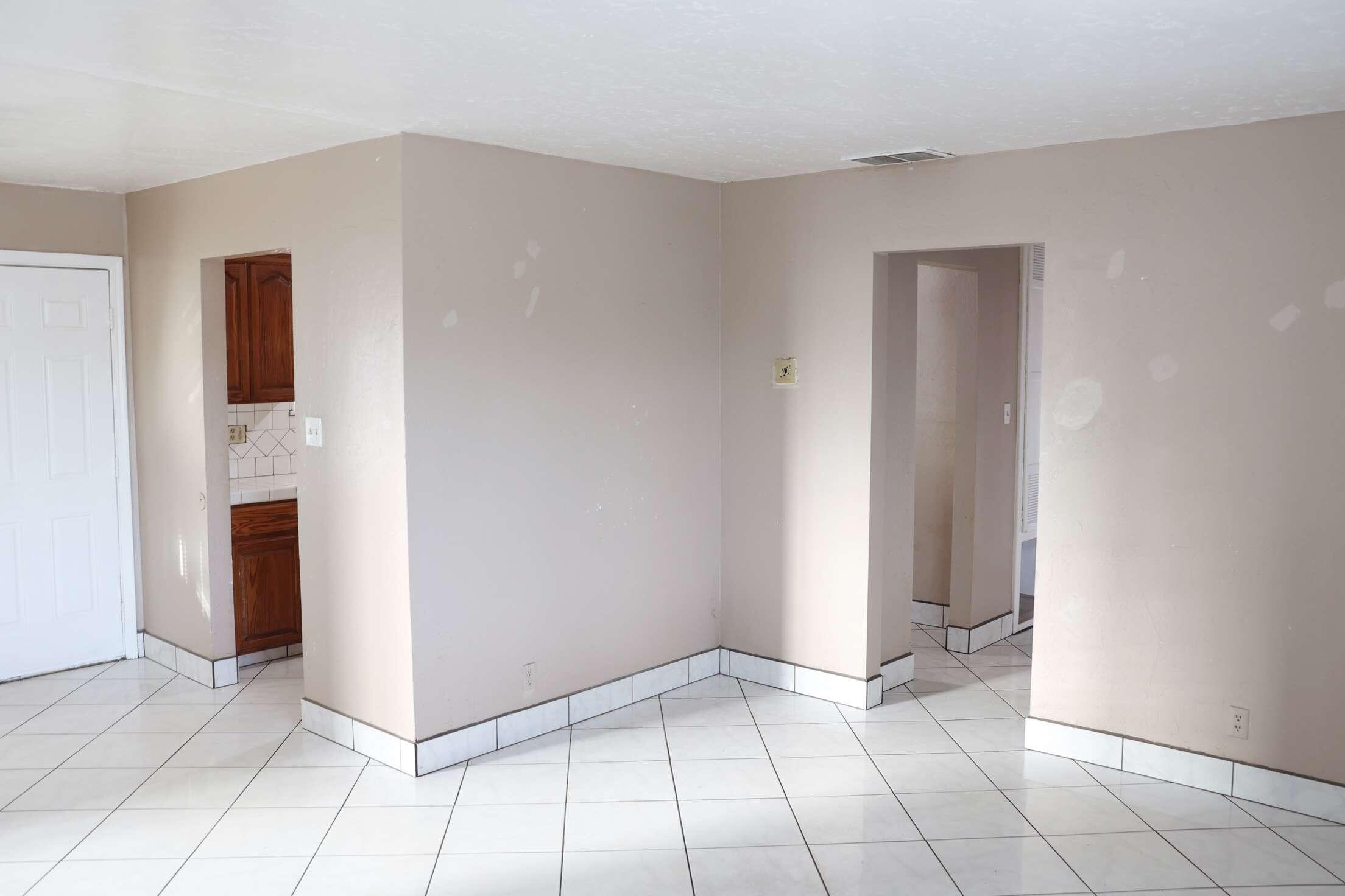 2014 W Houston Ave, Visalia, CA 93291