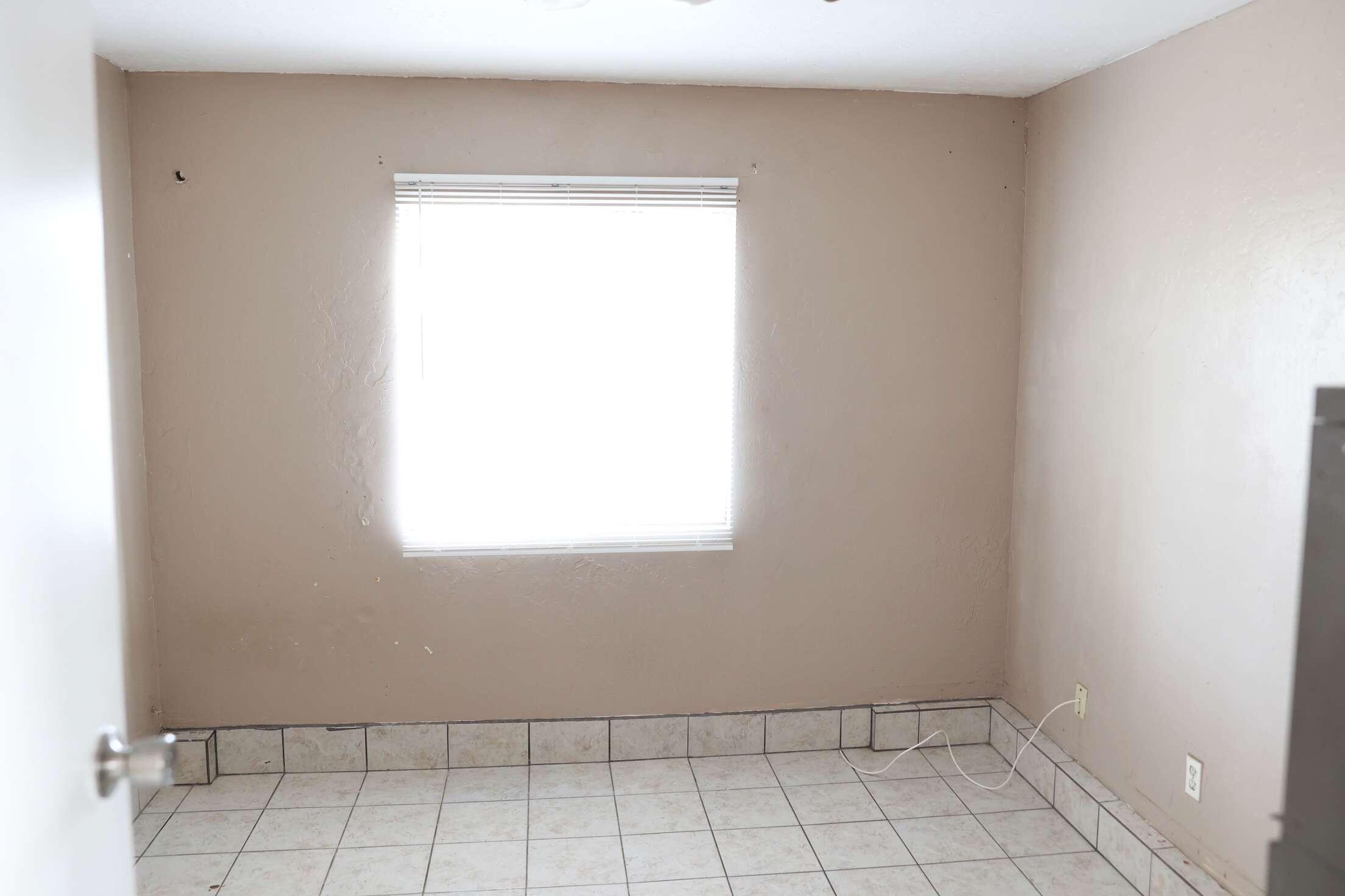 2014 W Houston Ave, Visalia, CA 93291