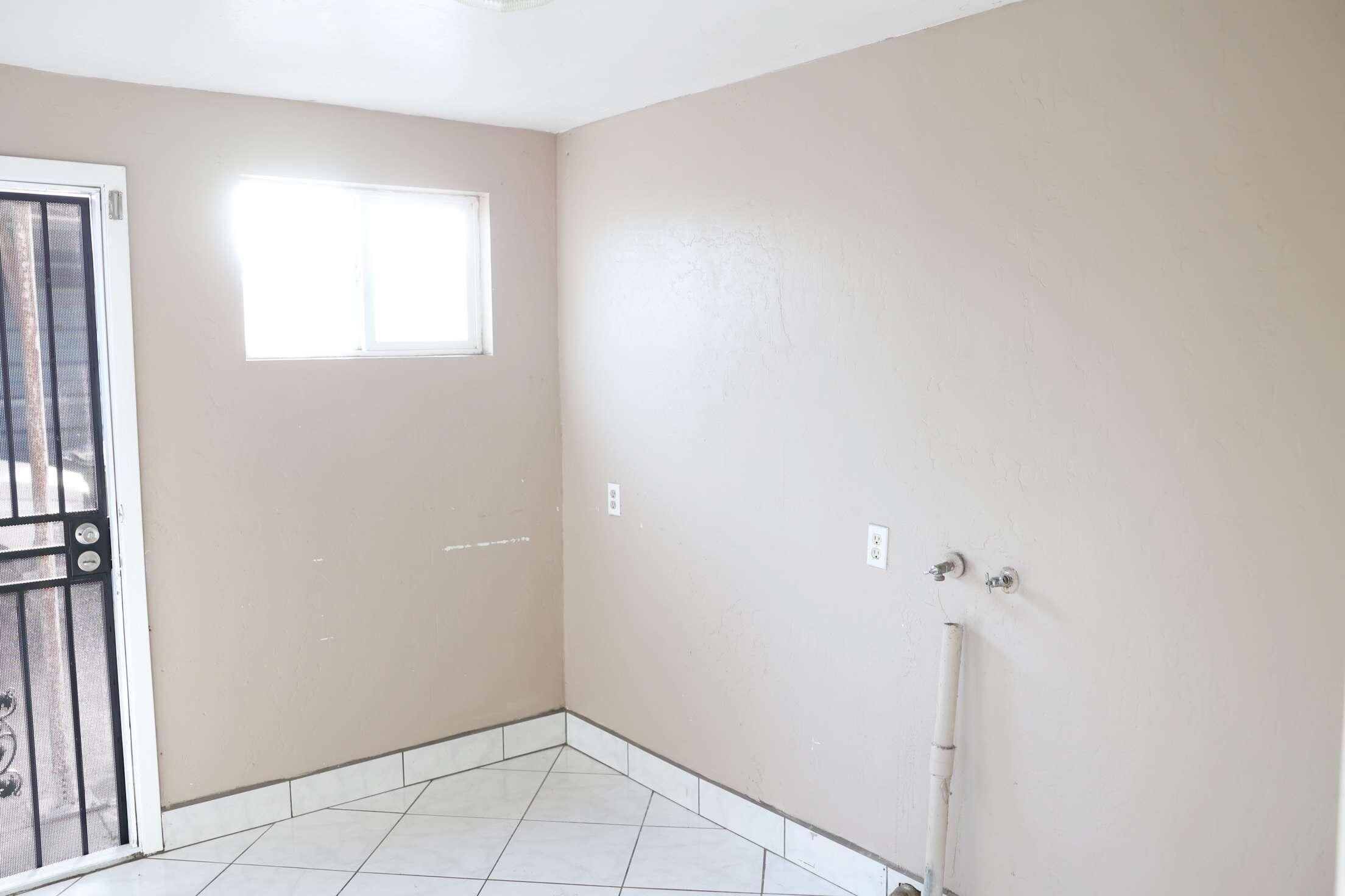 2014 W Houston Ave, Visalia, CA 93291