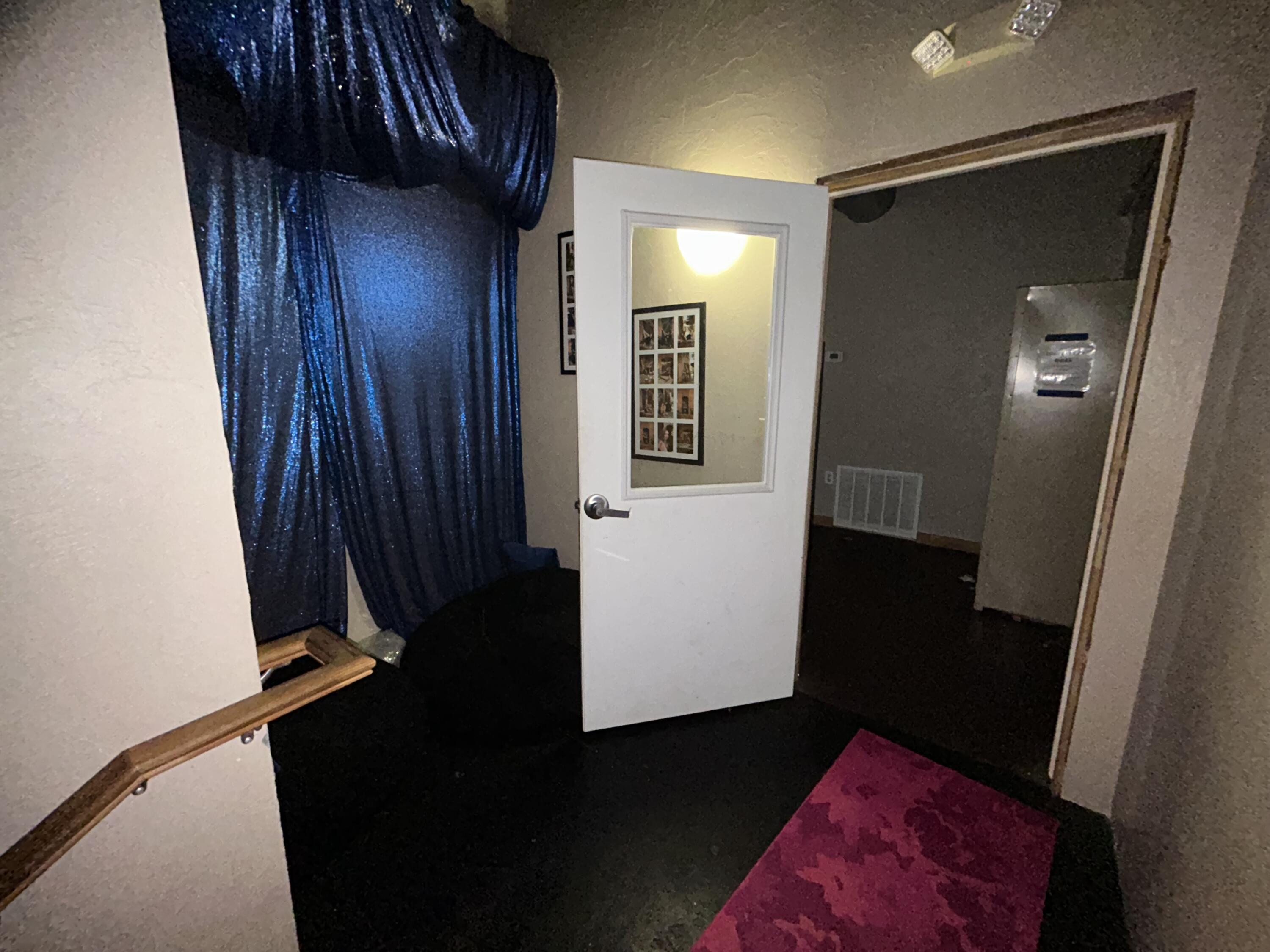 1129 E Batavia Ct, Tulare, CA 93274