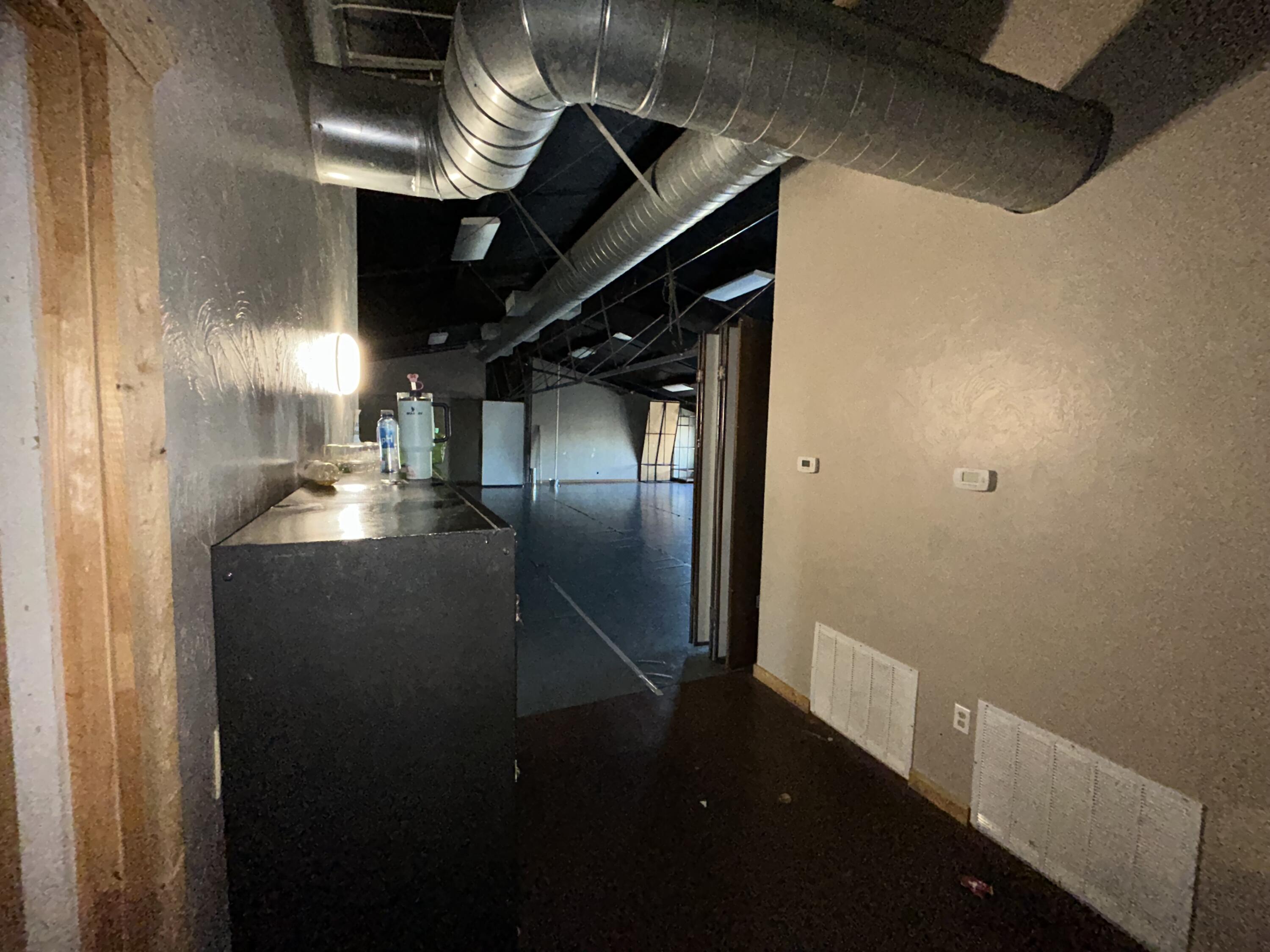 1129 E Batavia Ct, Tulare, CA 93274