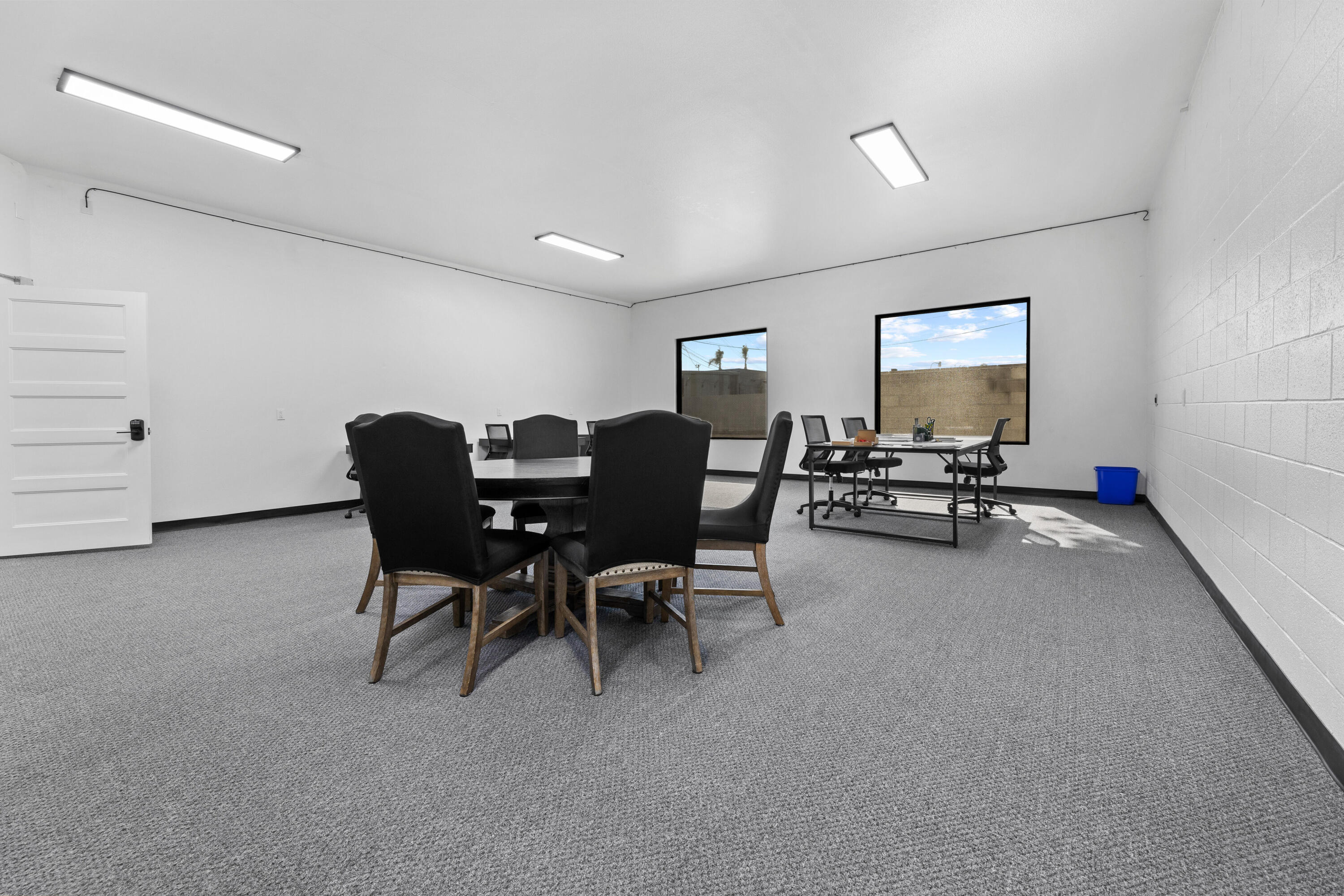 2008 W Dorothea Ave, Visalia, CA 93277