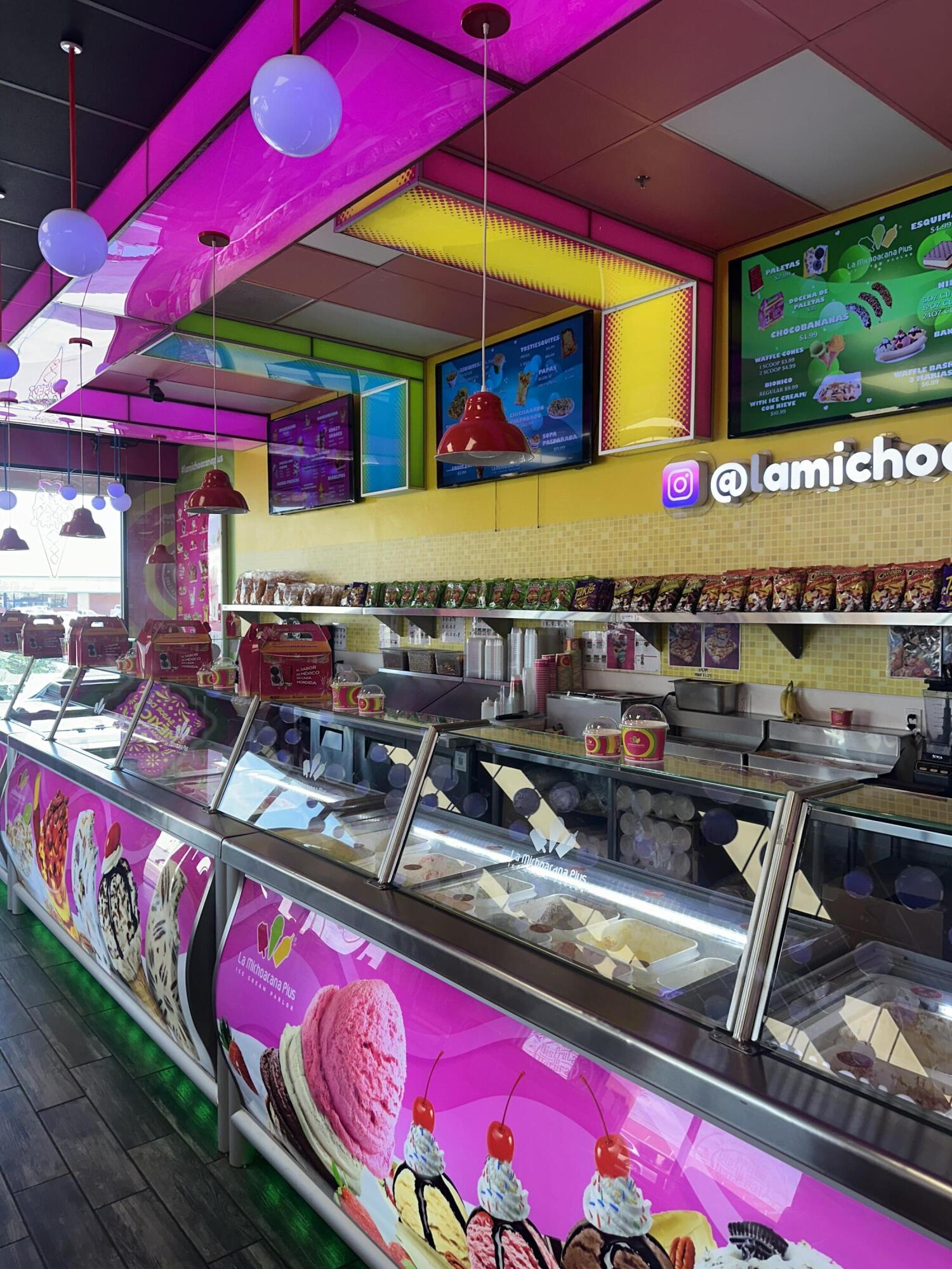 210 Ca Highway 65, Lindsay, CA 93247