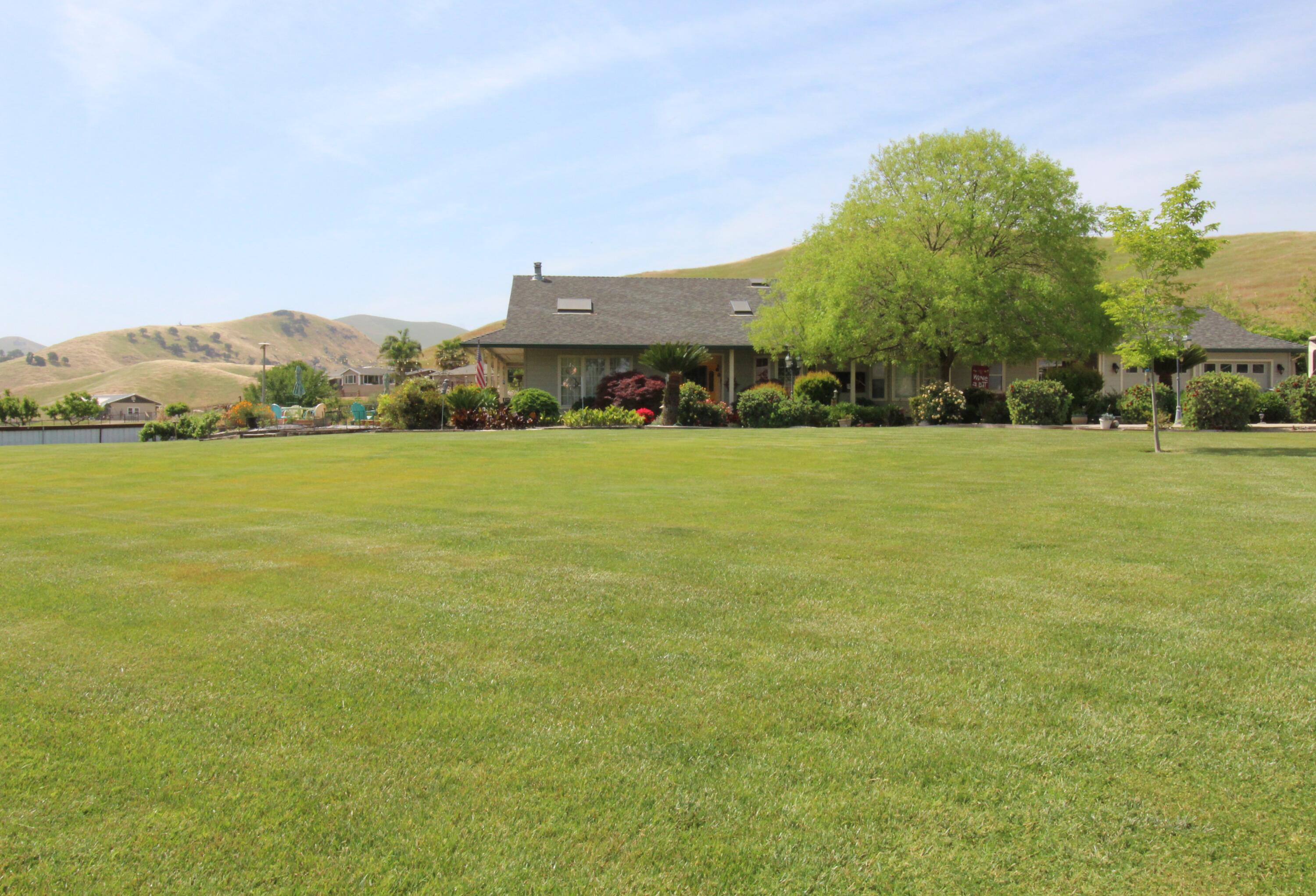 31417 Dahlem Dr, Exeter, CA 93221