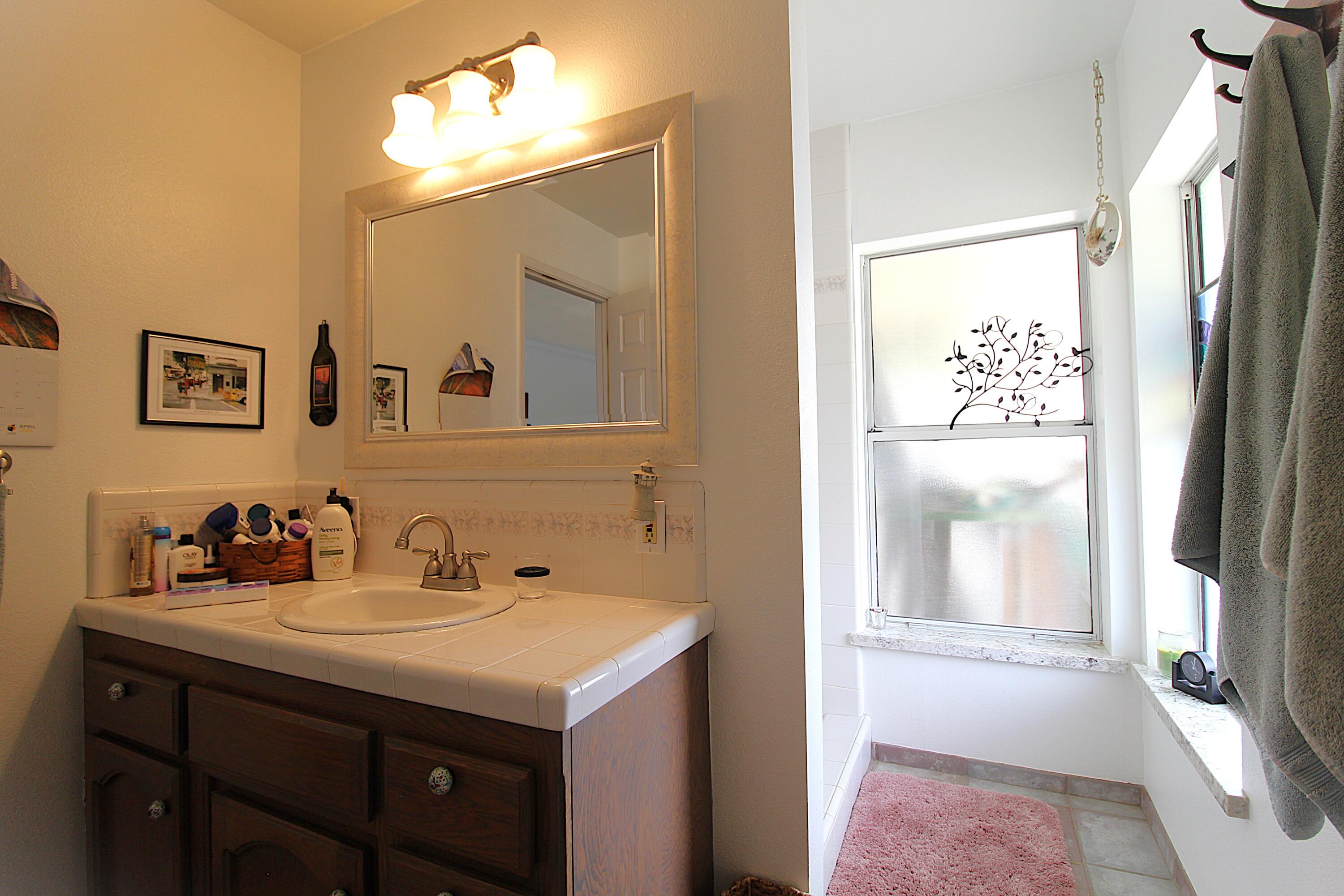 31417 Dahlem Dr, Exeter, CA 93221