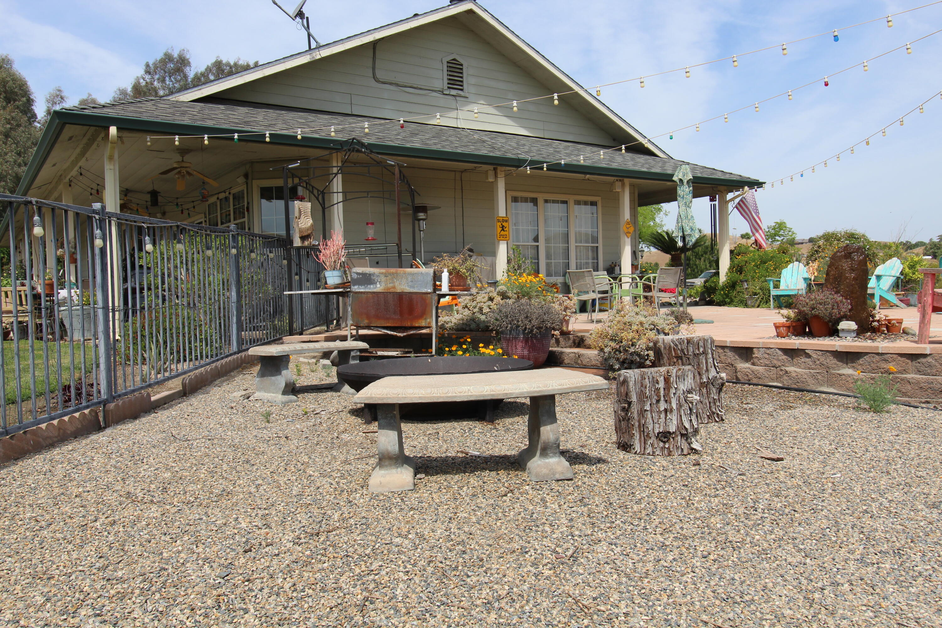 31417 Dahlem Dr, Exeter, CA 93221