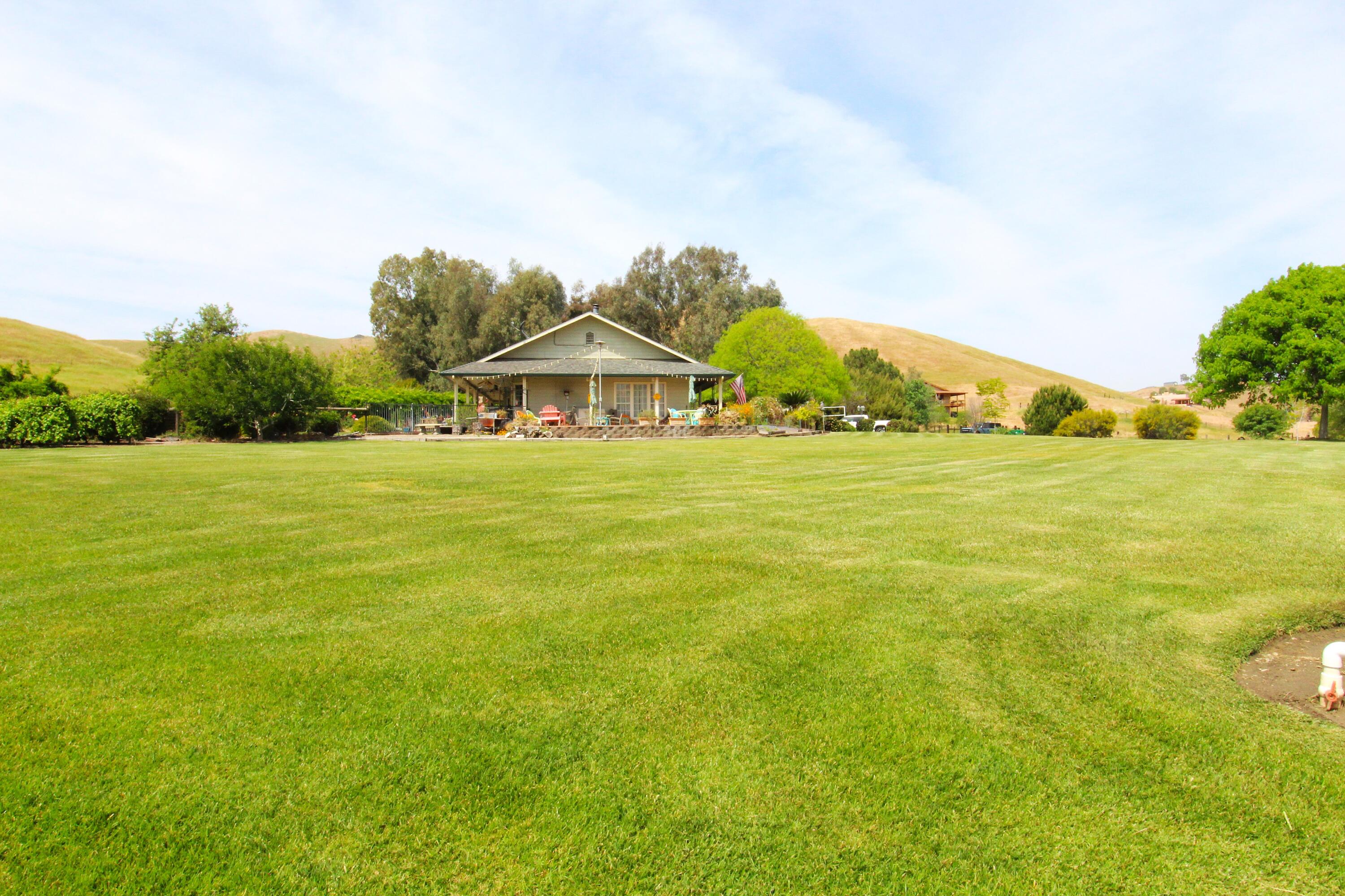 31417 Dahlem Dr, Exeter, CA 93221