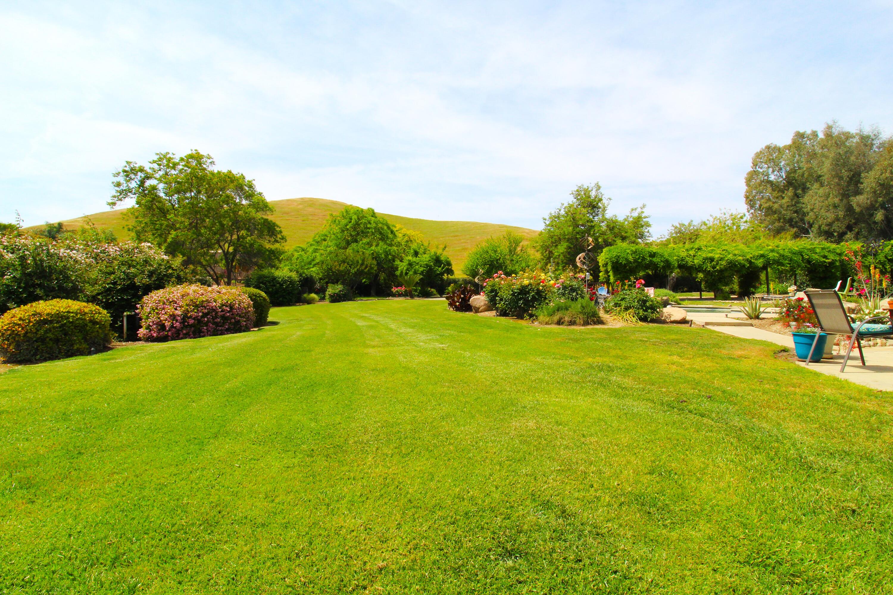 31417 Dahlem Dr, Exeter, CA 93221