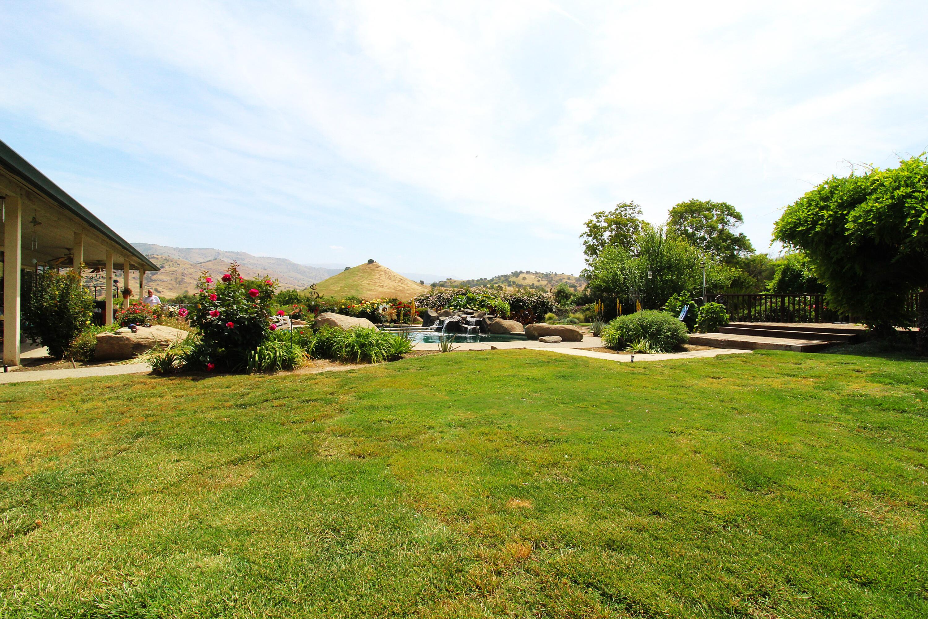 31417 Dahlem Dr, Exeter, CA 93221