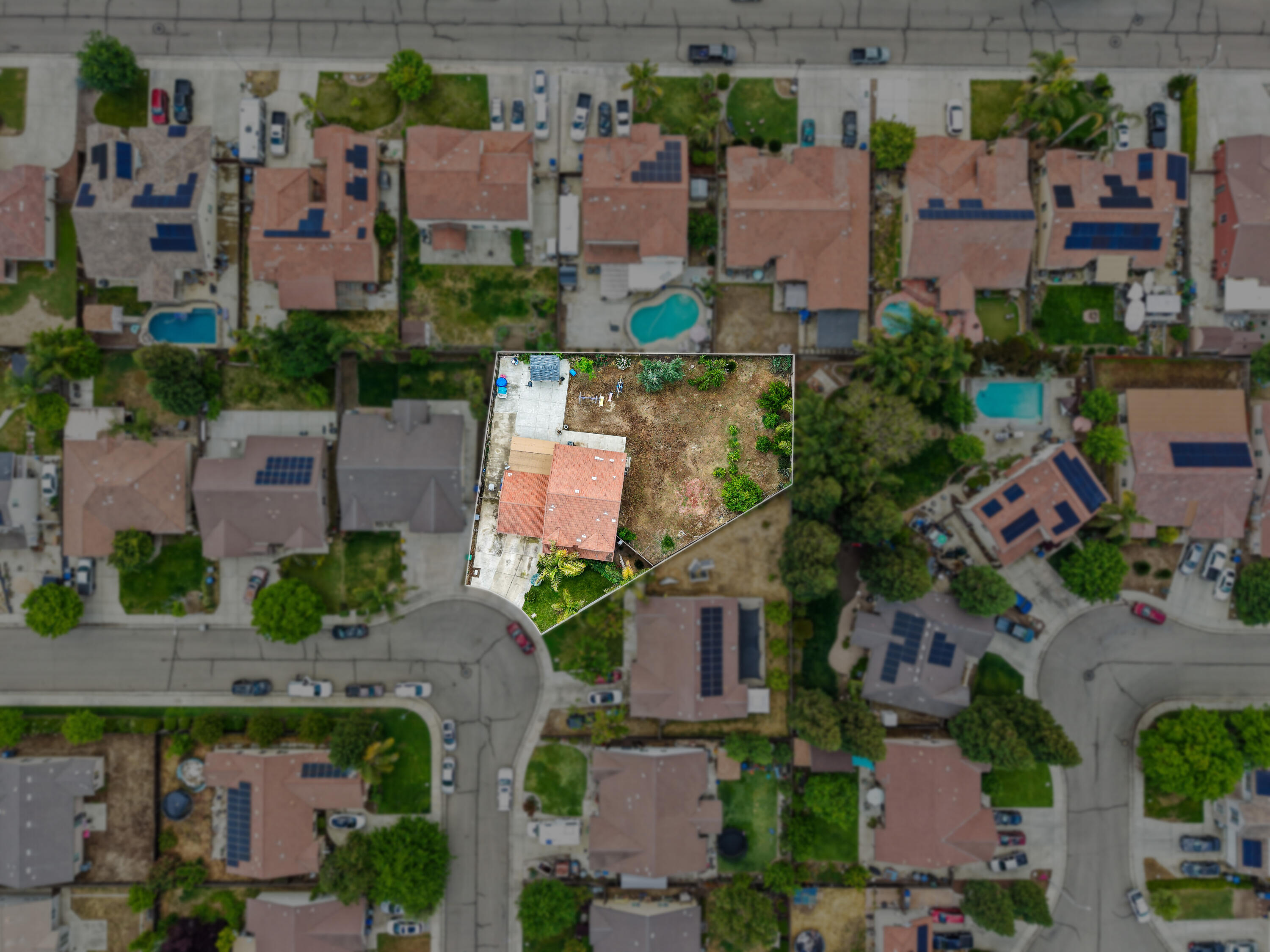 3931 E Hillcrest Ave, Visalia, CA 93292