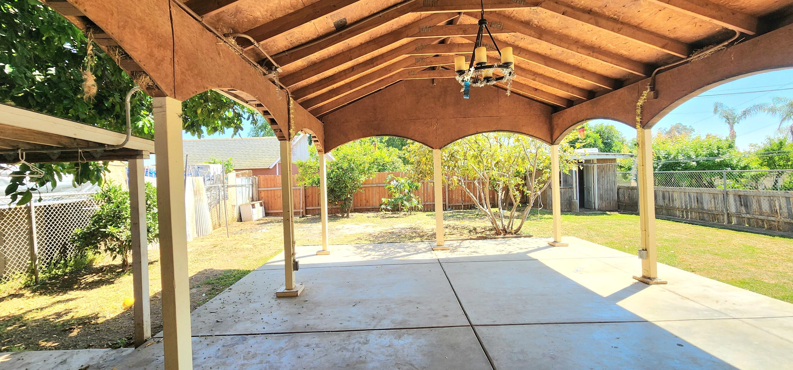 15711 Avenue 332 #332, Ivanhoe, CA 93235