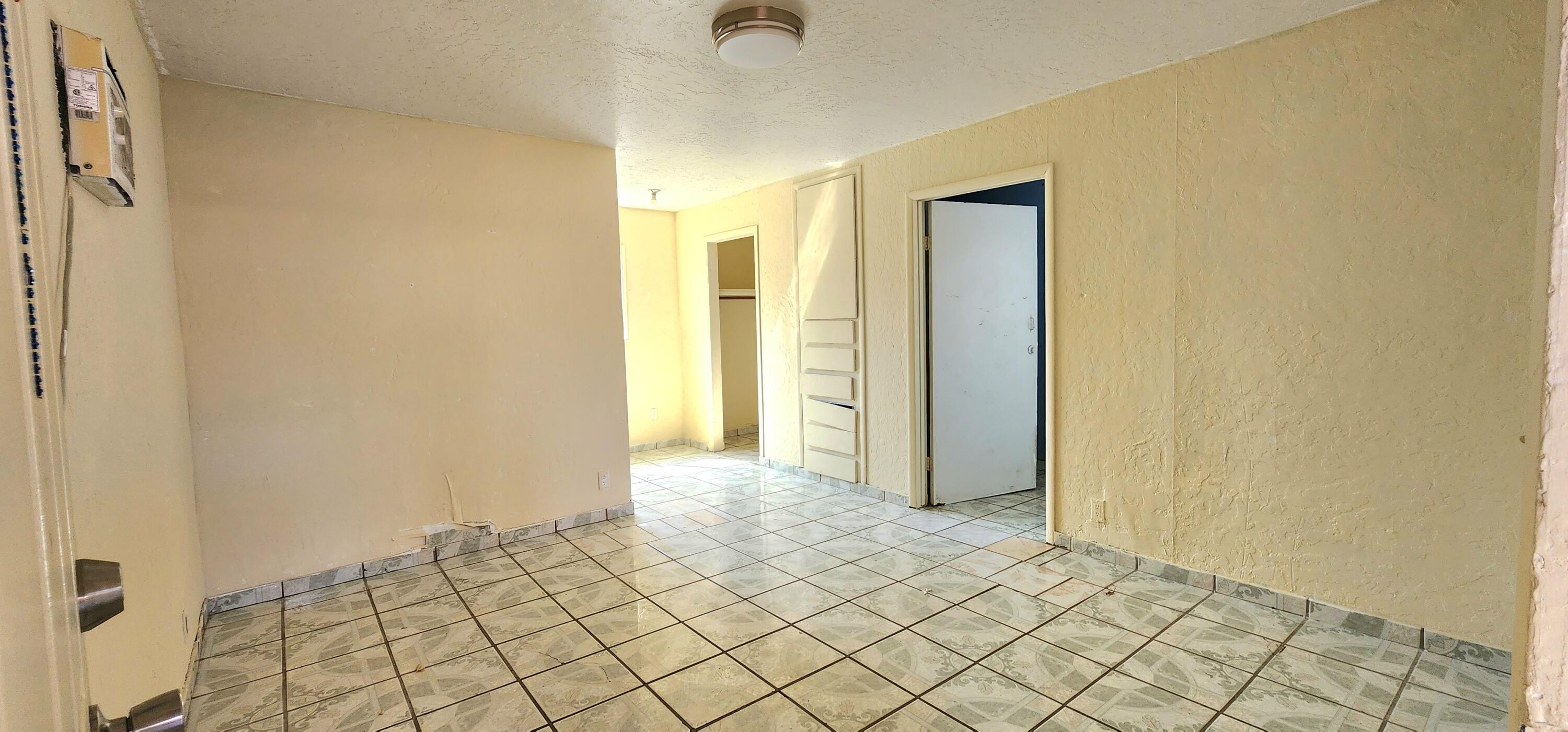 15711 Avenue 332 #332, Ivanhoe, CA 93235