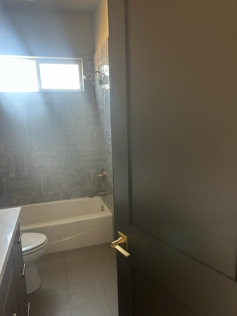 928 Hidden Ridge, Tulare, CA 93274