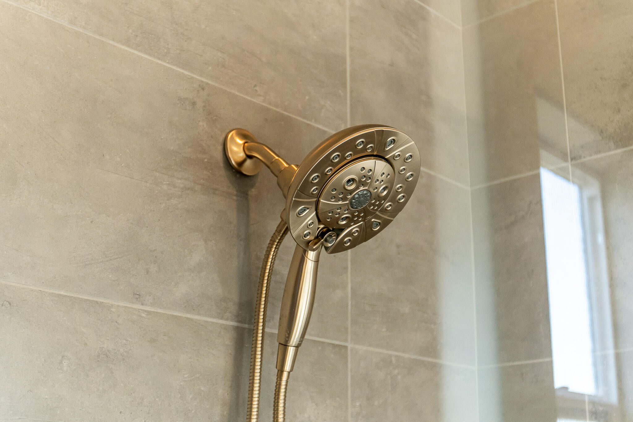 928 Hidden Ridge, Tulare, CA 93274