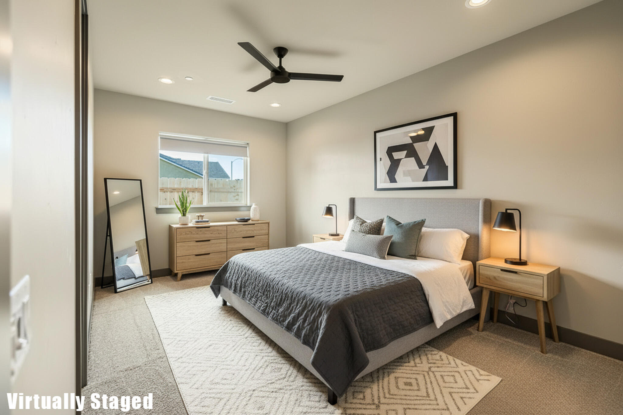 928 Hidden Ridge, Tulare, CA 93274