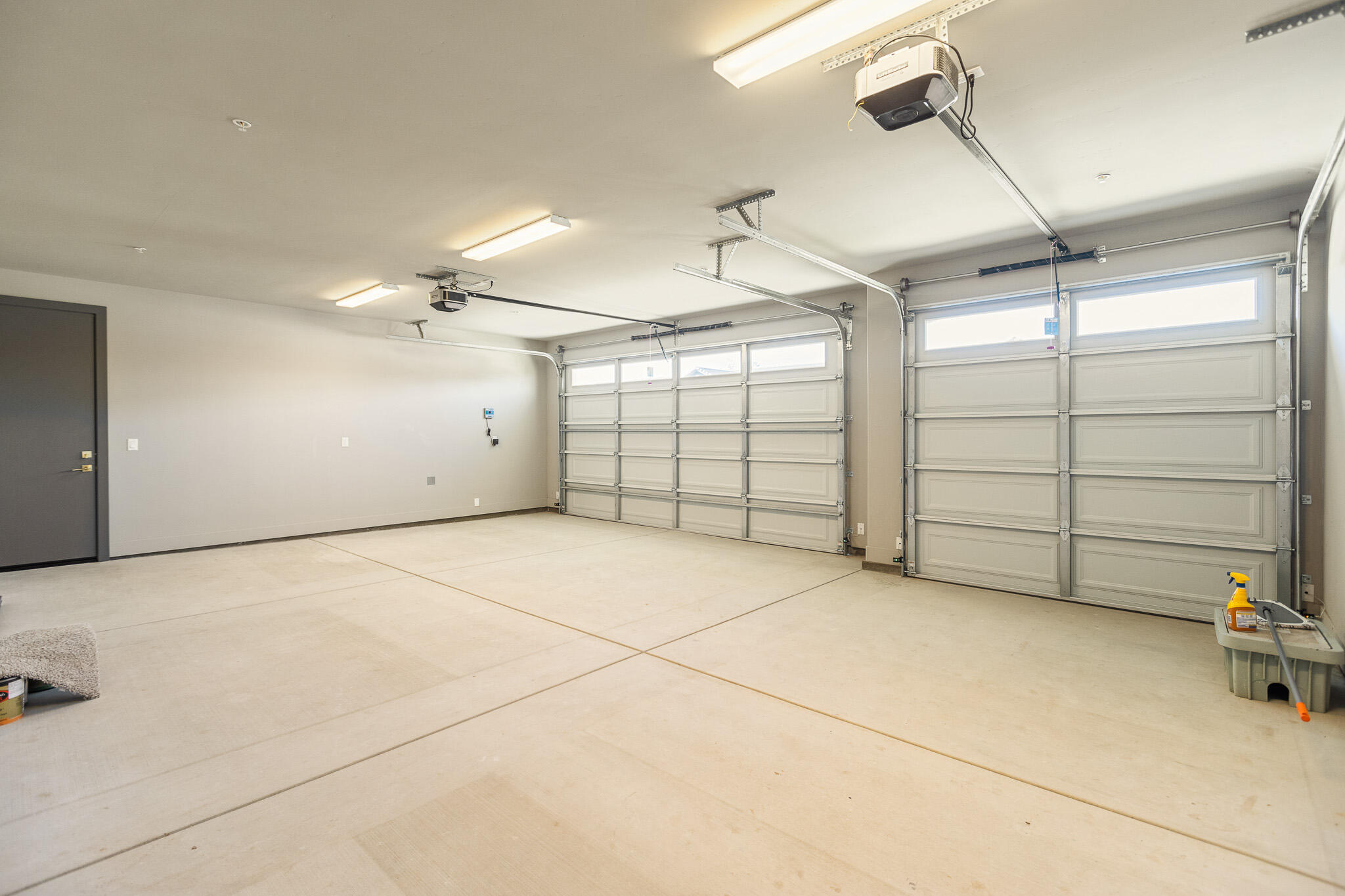 928 Hidden Ridge, Tulare, CA 93274