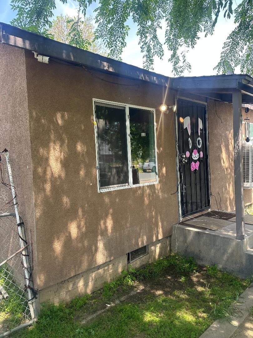 23072 Bruce Dr, Strathmore, CA 93267