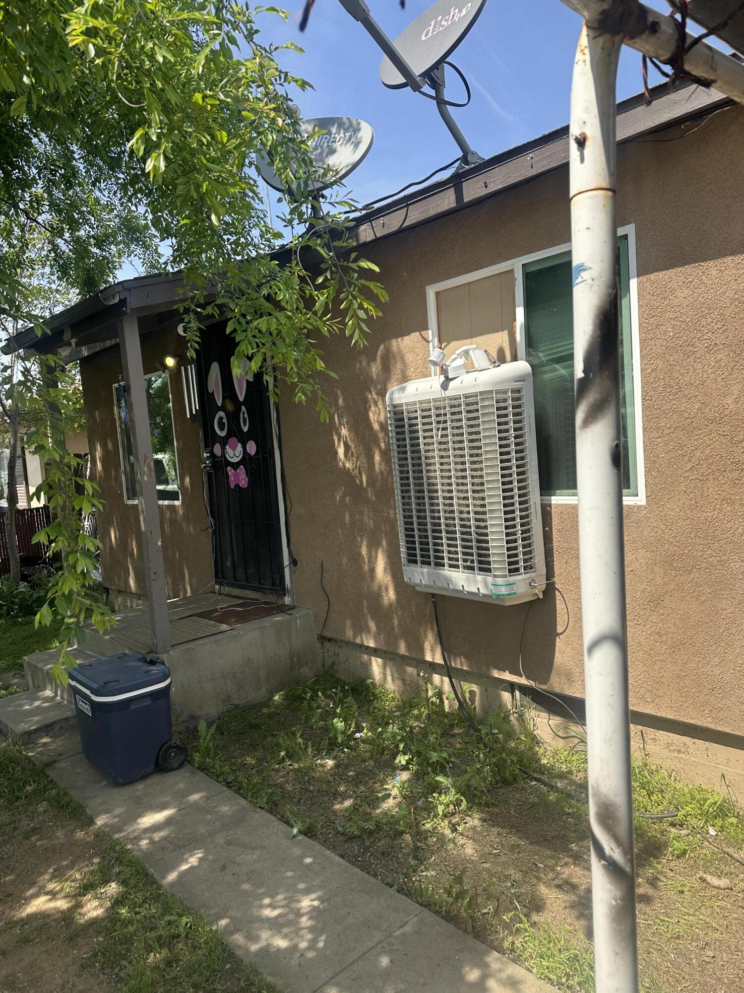 23072 Bruce Dr, Strathmore, CA 93267