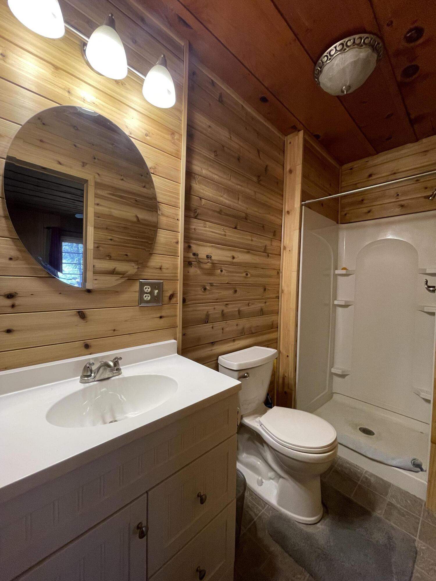 22 White River Rd, California Hot Springs, CA 93207