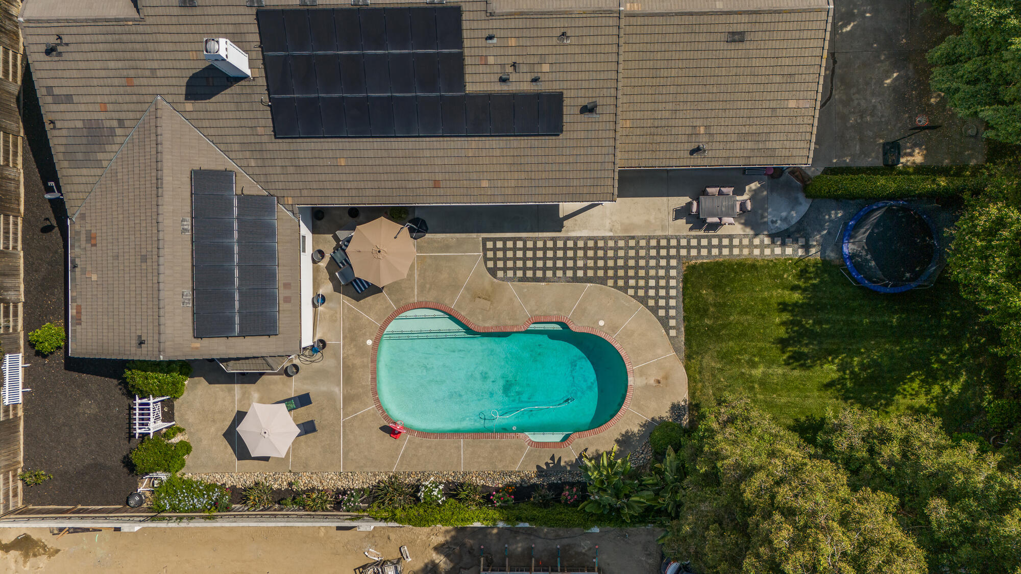 5502 W Nicholas Ct, Visalia, CA 93291