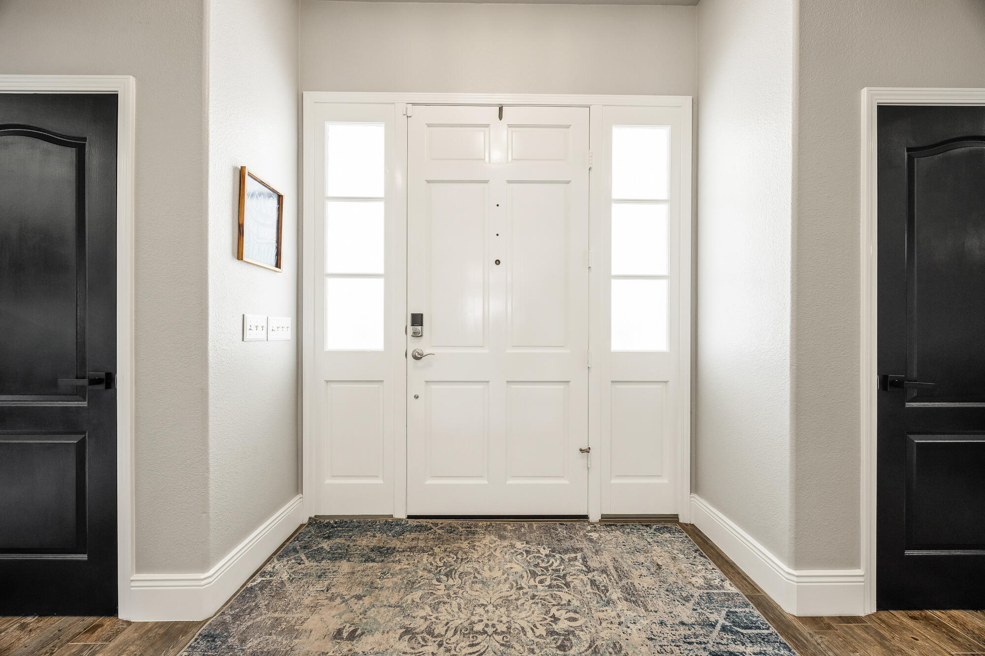 5502 W Nicholas Ct, Visalia, CA 93291