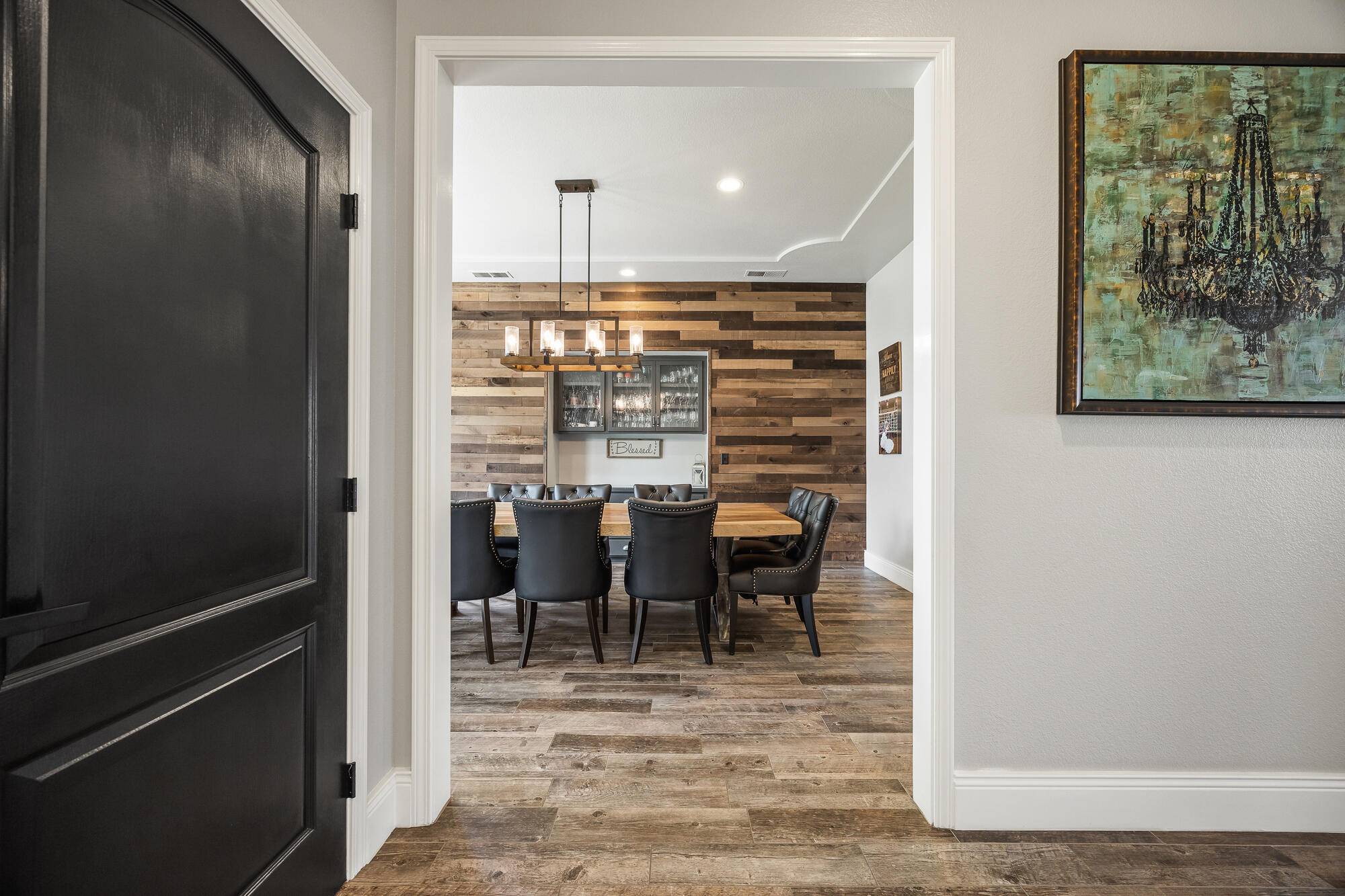 5502 W Nicholas Ct, Visalia, CA 93291