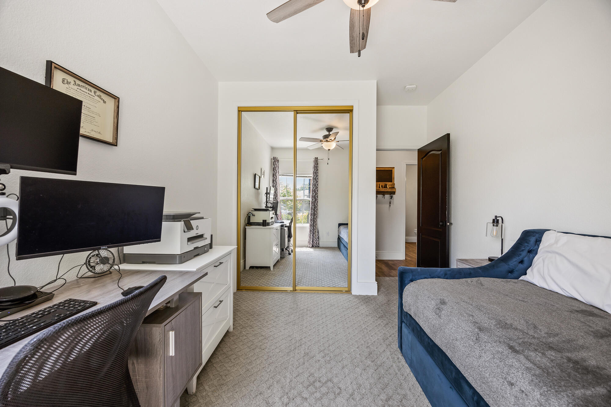 5502 W Nicholas Ct, Visalia, CA 93291