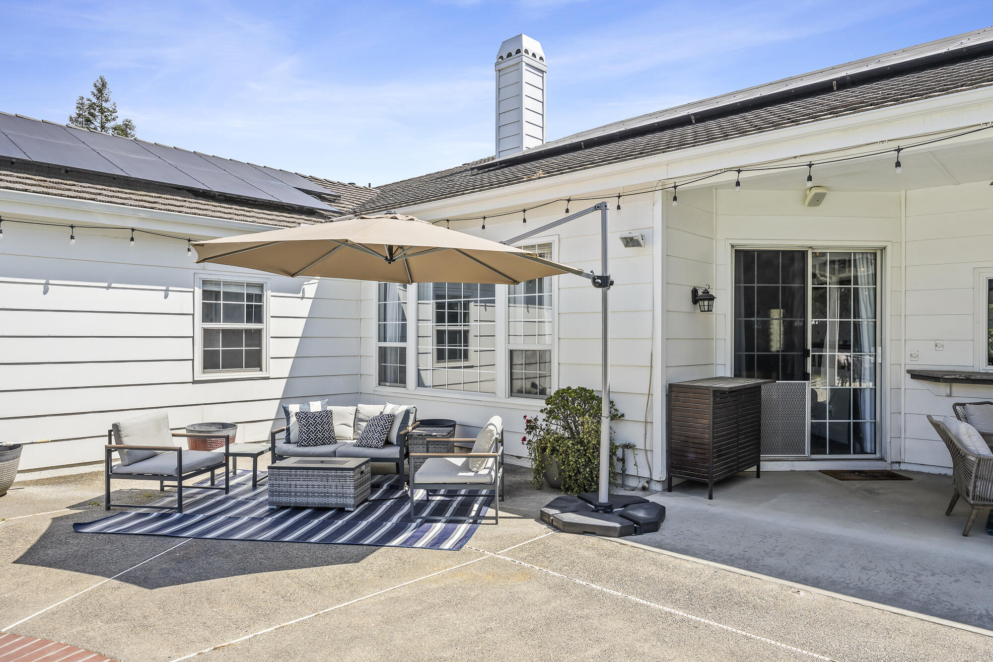 5502 W Nicholas Ct, Visalia, CA 93291