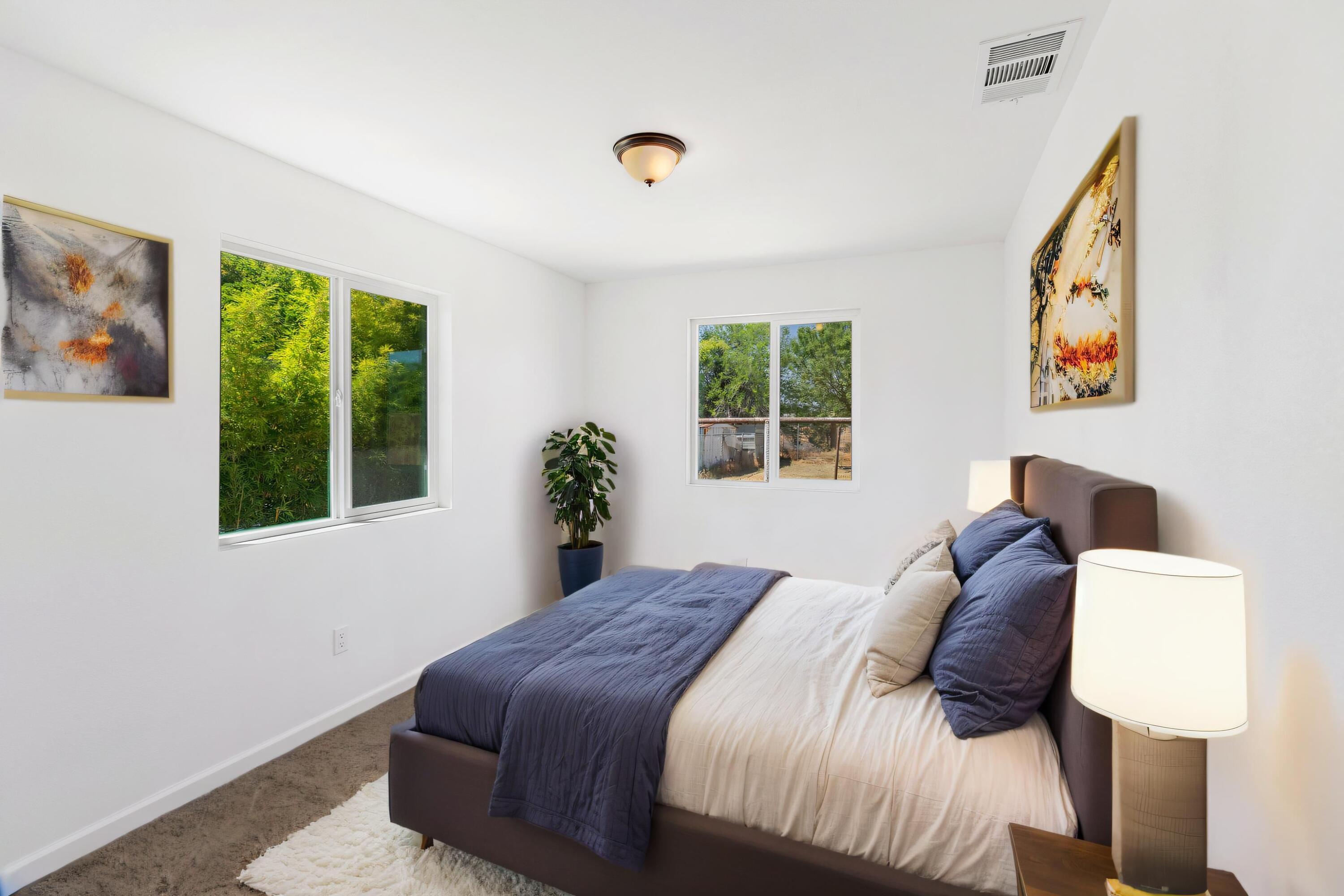 438 Cedar Ave, Earlimart, CA 93219