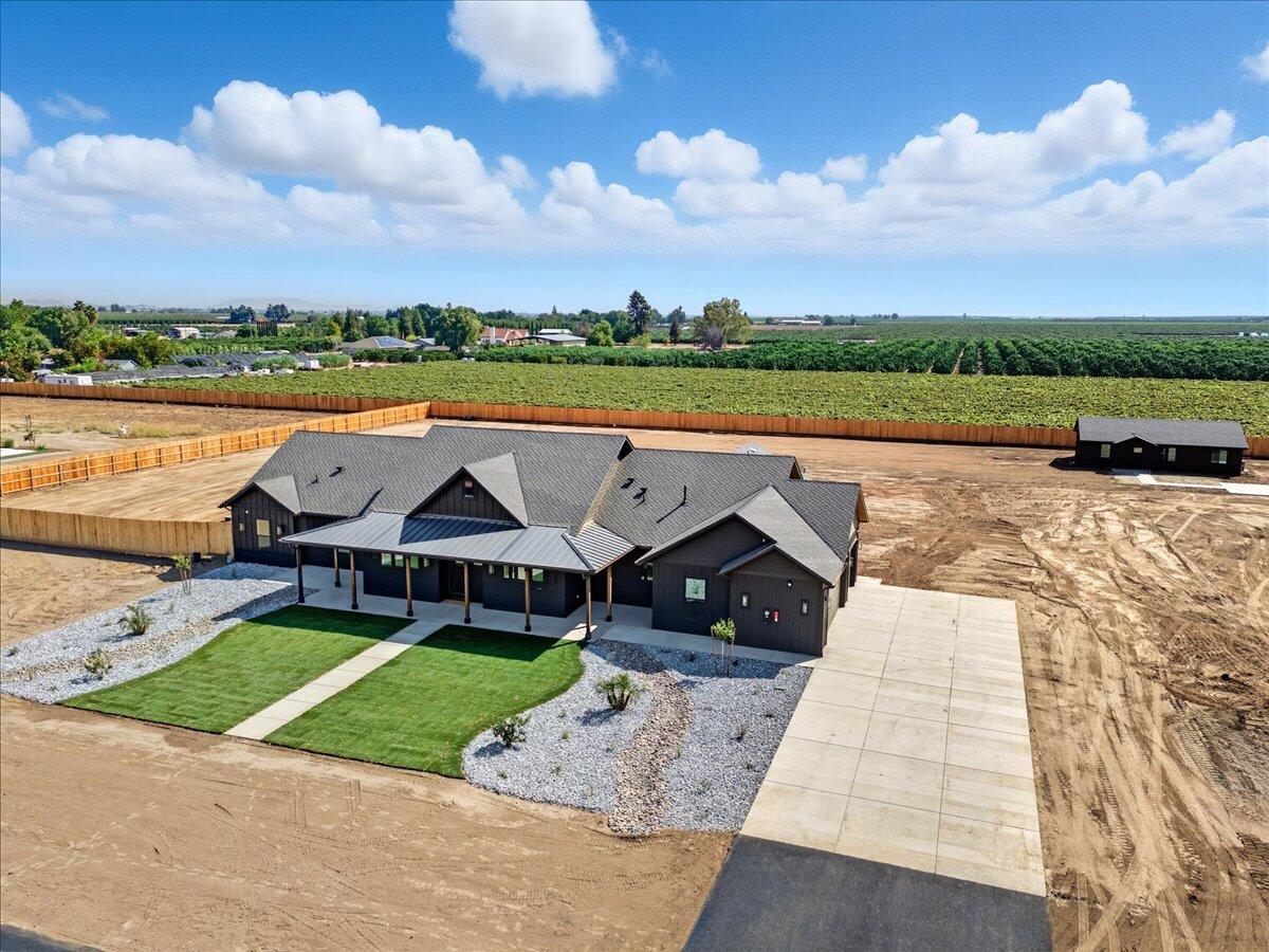 0 #A, Exeter, CA 93221