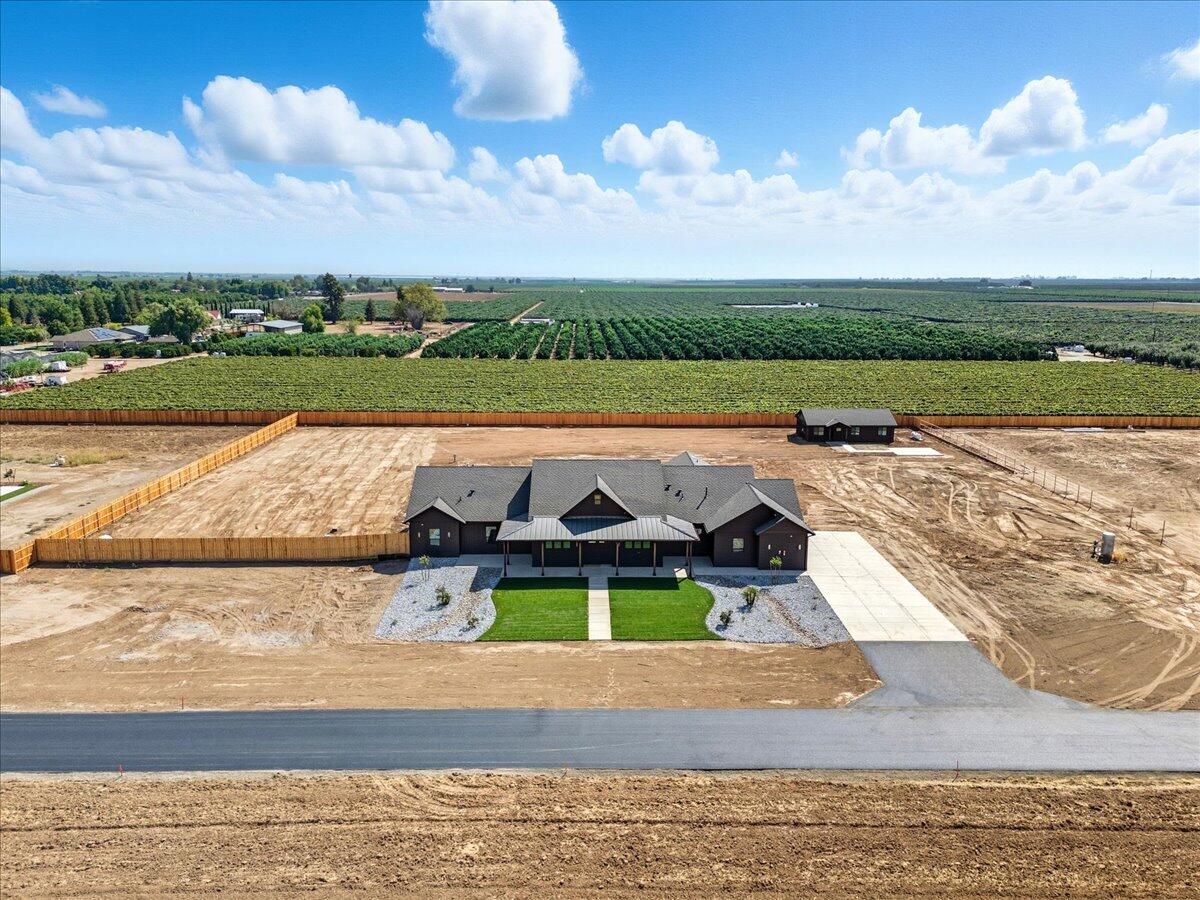 0 #A, Exeter, CA 93221