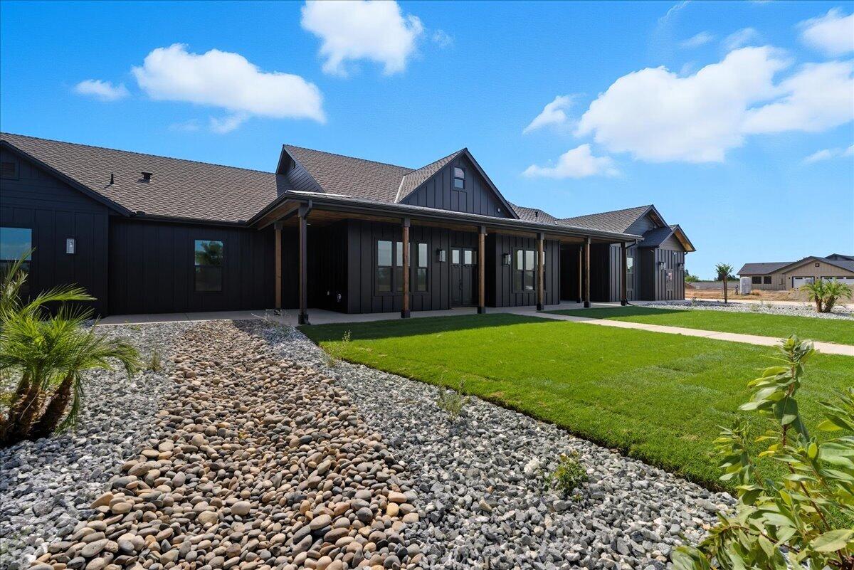 0 #A, Exeter, CA 93221