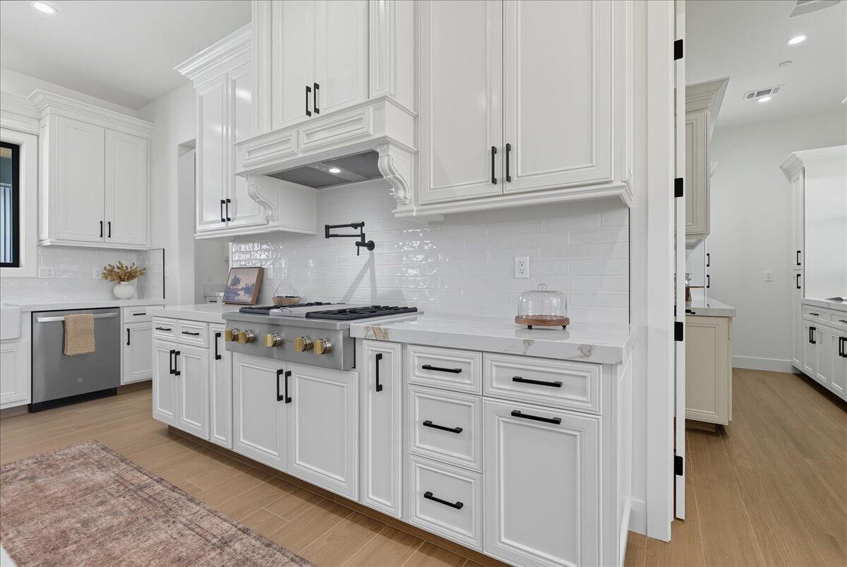 0 #A, Exeter, CA 93221