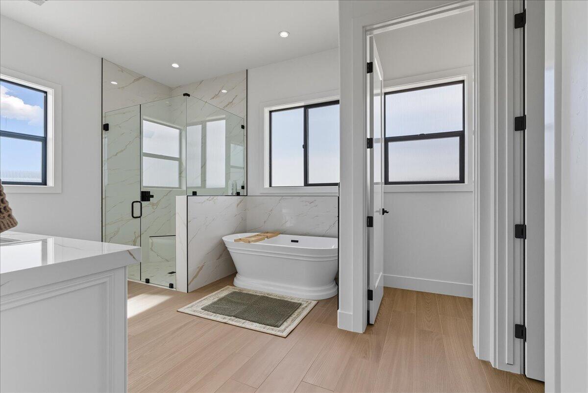 0 #A, Exeter, CA 93221