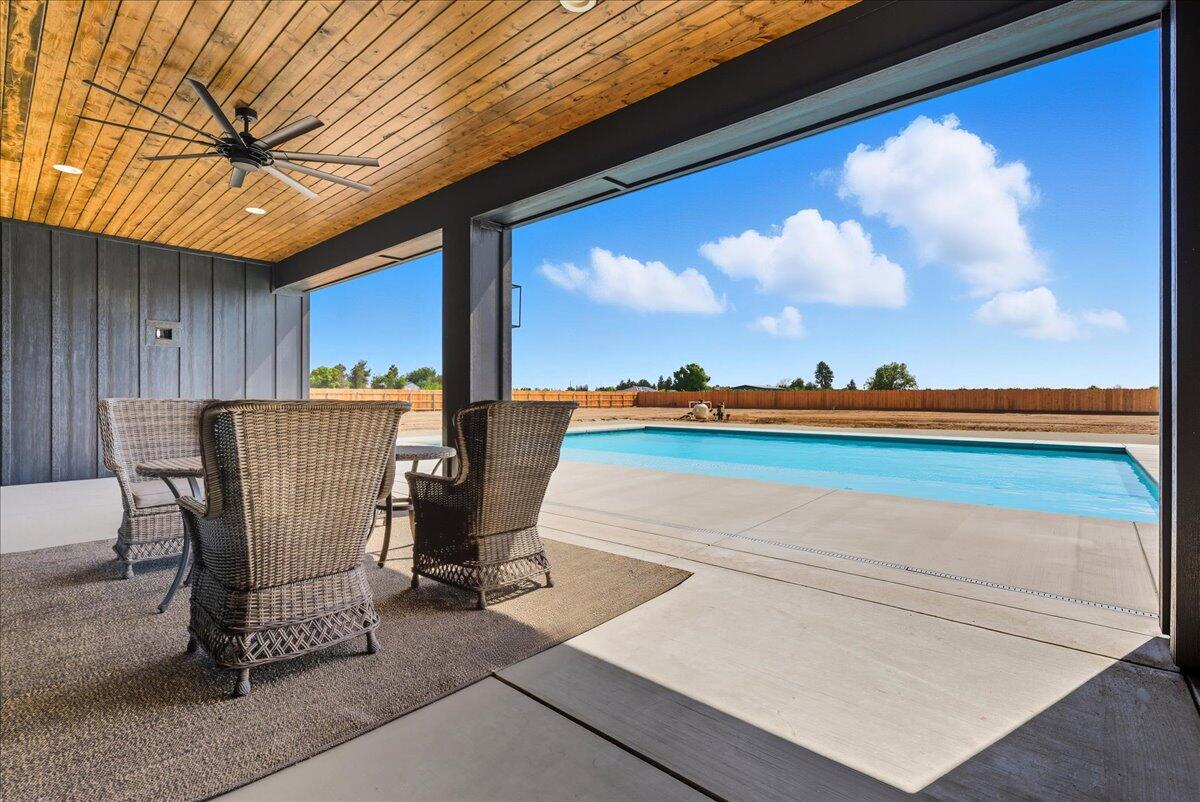 0 #A, Exeter, CA 93221