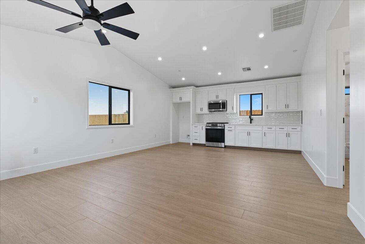 0 #A, Exeter, CA 93221