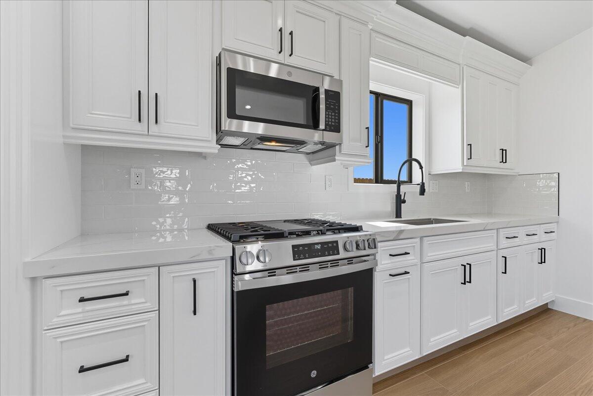 0 #A, Exeter, CA 93221