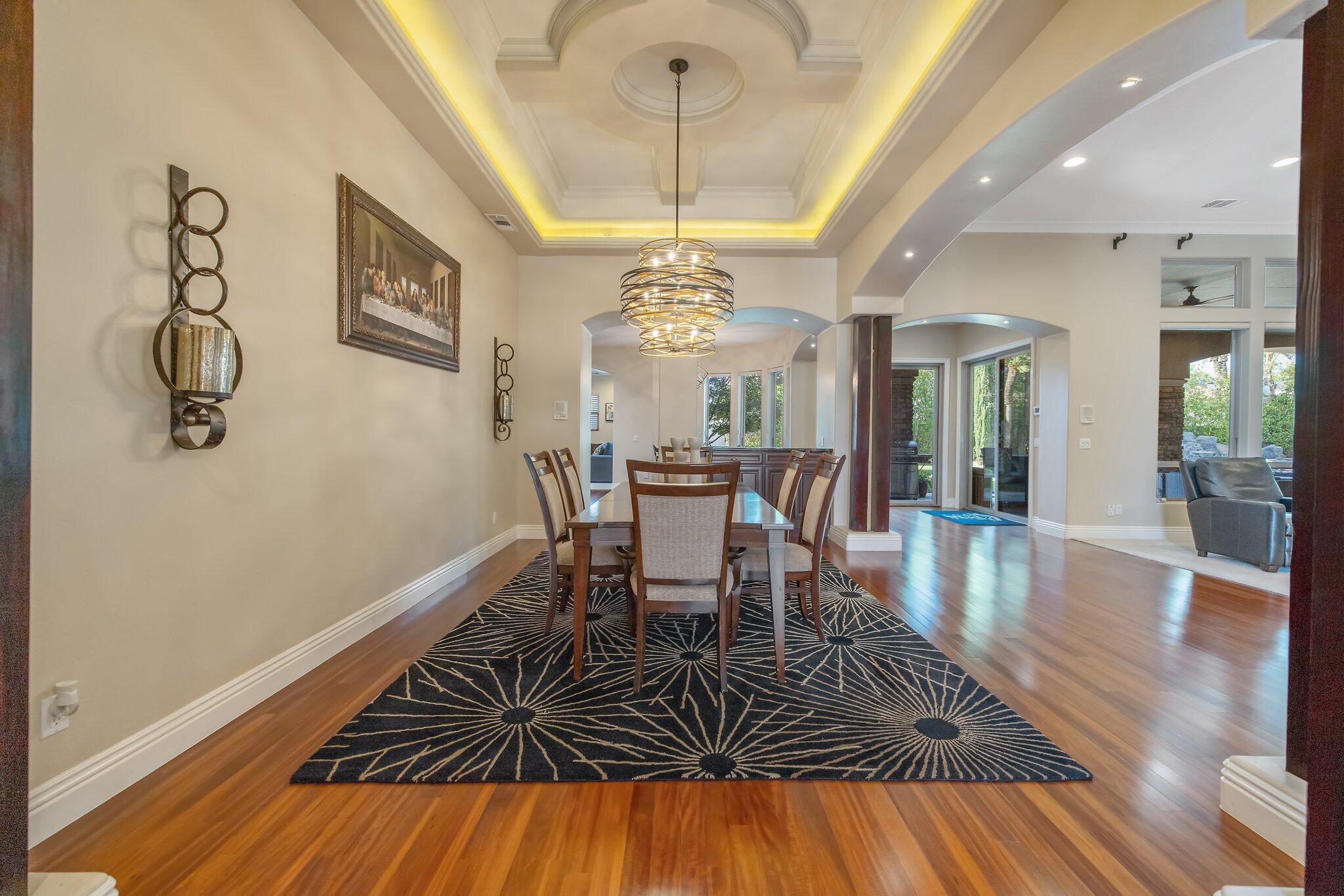 1618 Glen Ellen Ct, Tulare, CA 93274