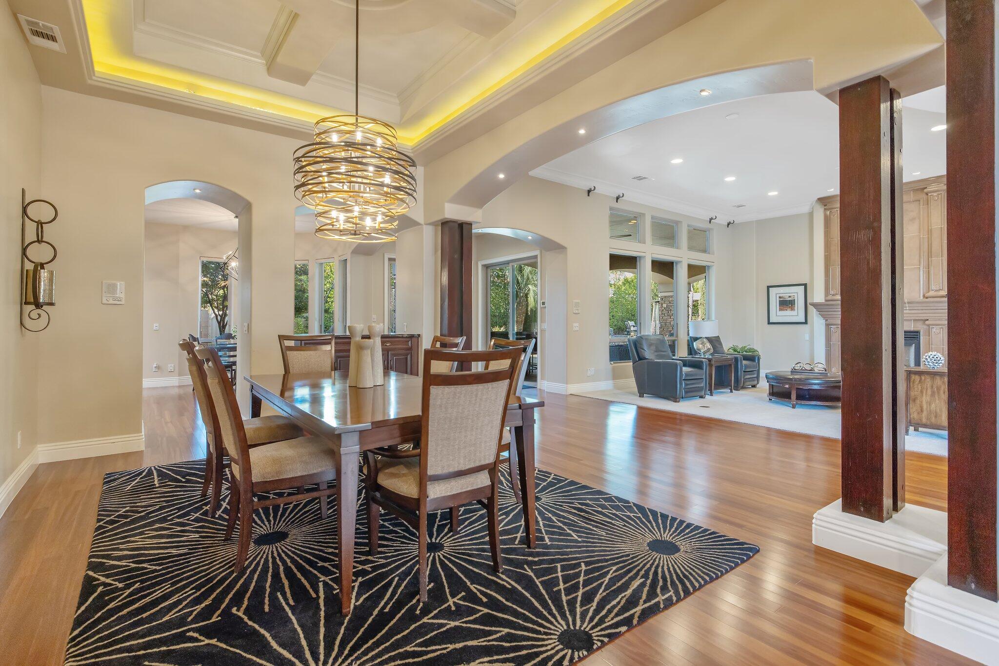 1618 Glen Ellen Ct, Tulare, CA 93274