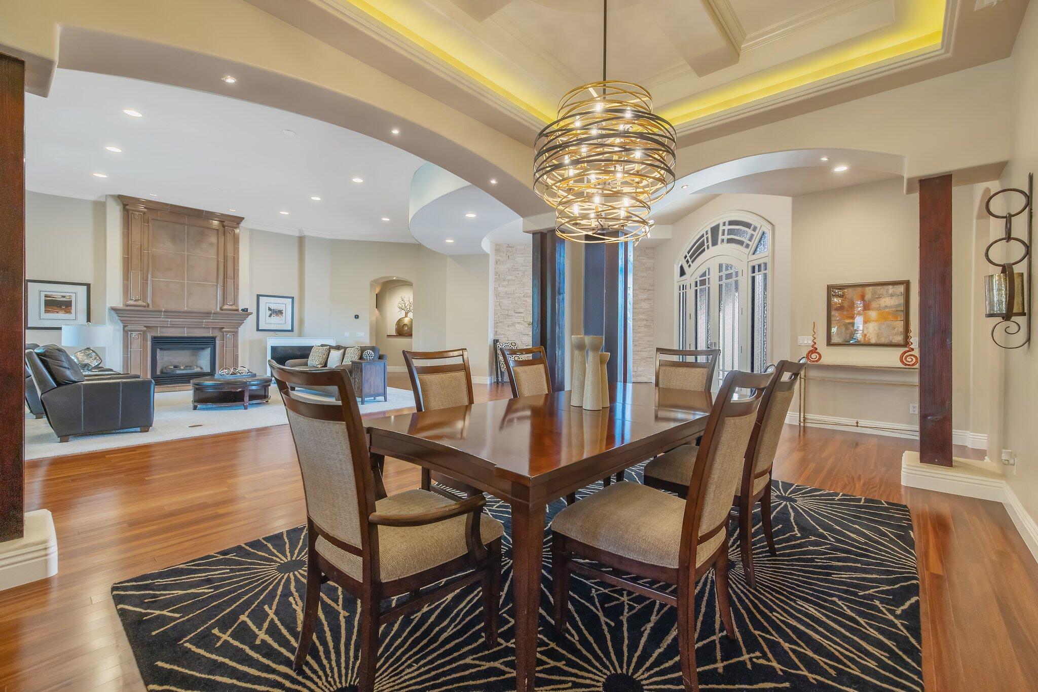 1618 Glen Ellen Ct, Tulare, CA 93274