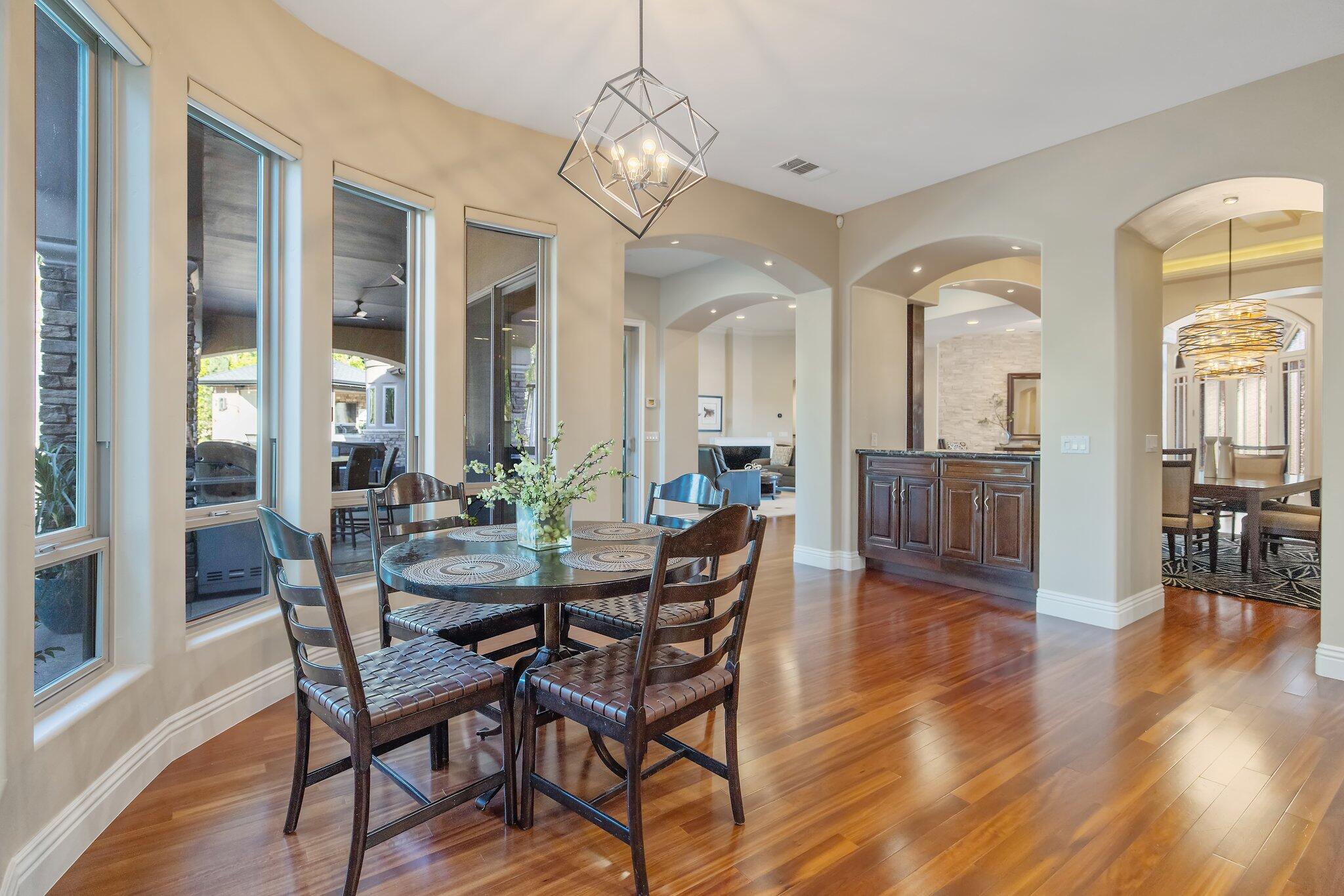 1618 Glen Ellen Ct, Tulare, CA 93274