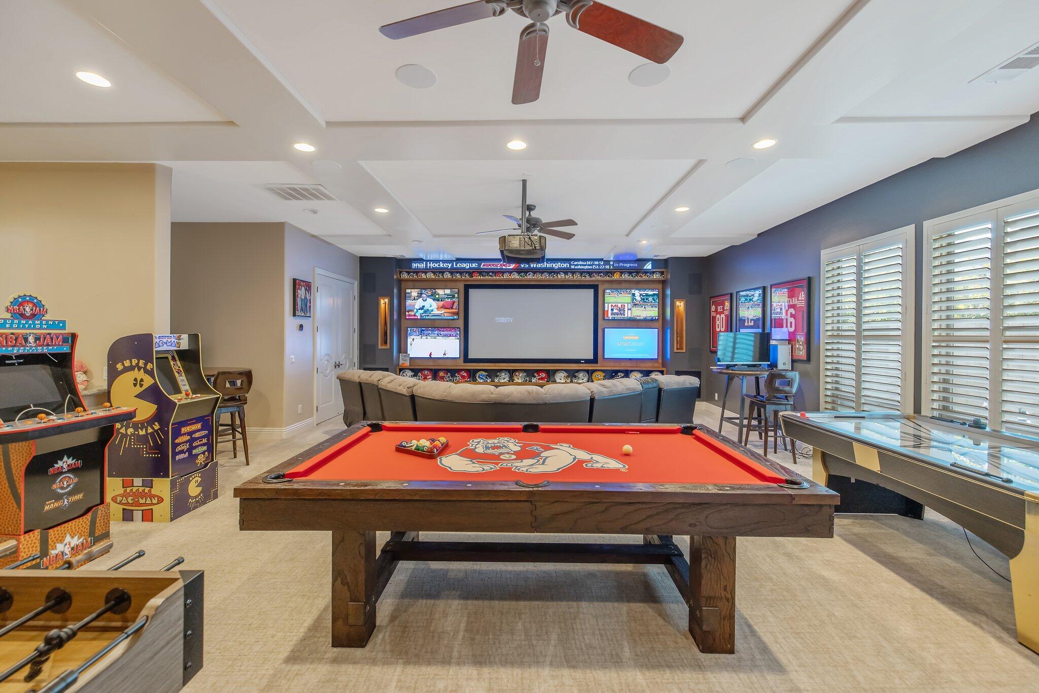 1618 Glen Ellen Ct, Tulare, CA 93274