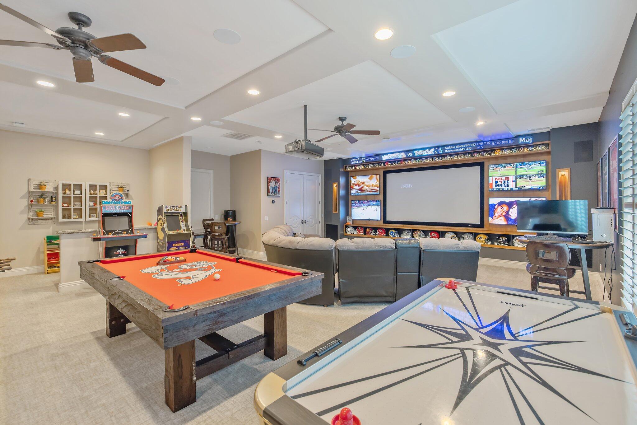 1618 Glen Ellen Ct, Tulare, CA 93274