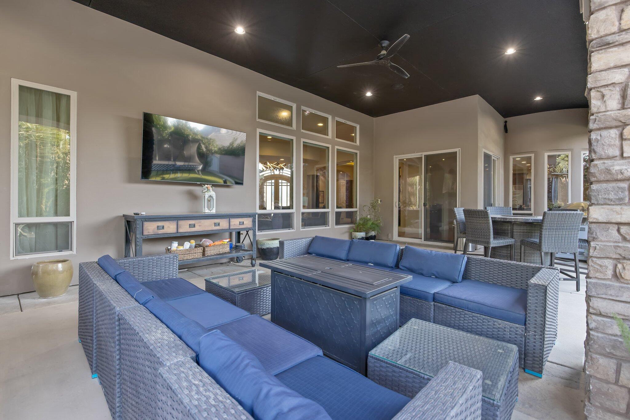 1618 Glen Ellen Ct, Tulare, CA 93274