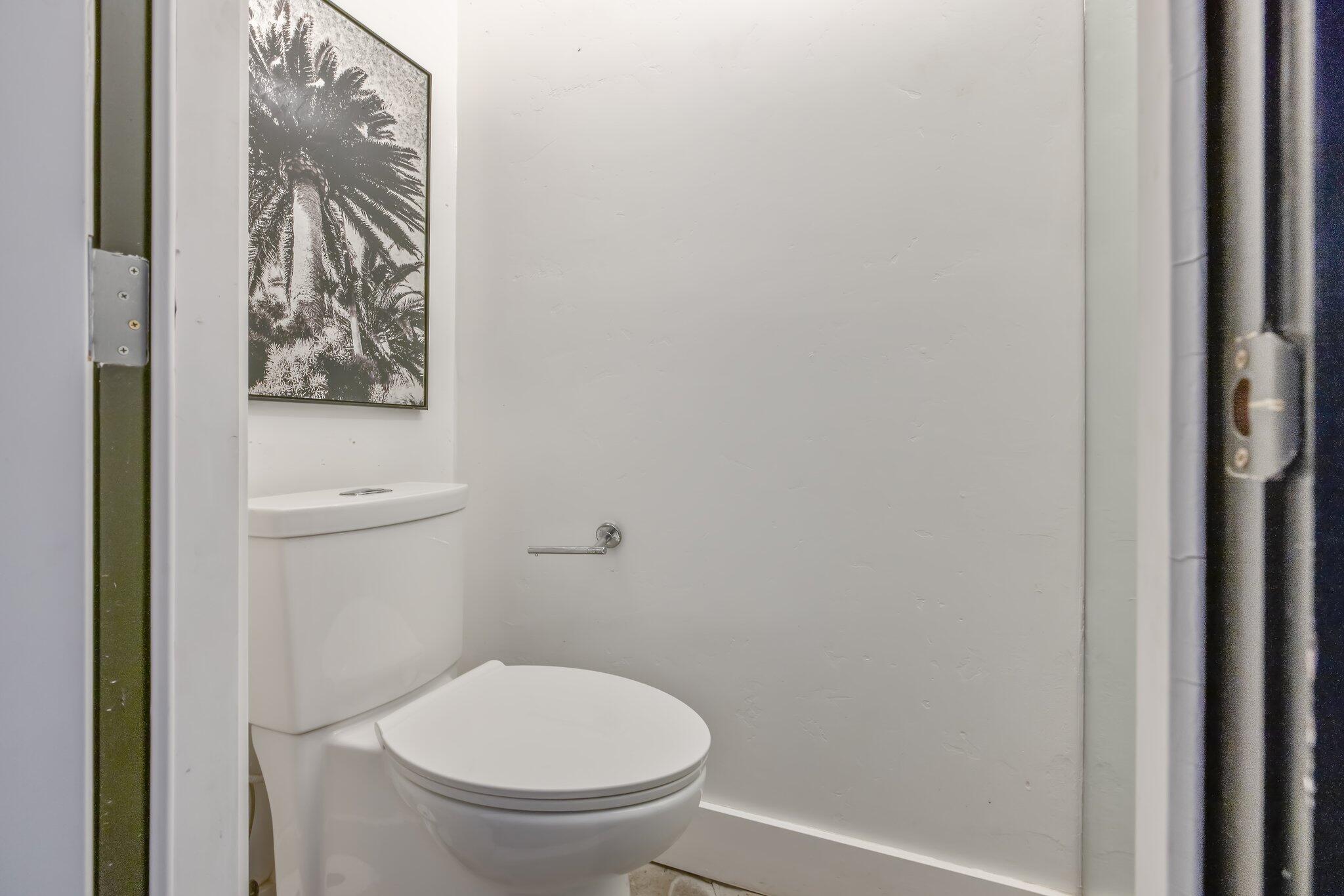 1618 Glen Ellen Ct, Tulare, CA 93274