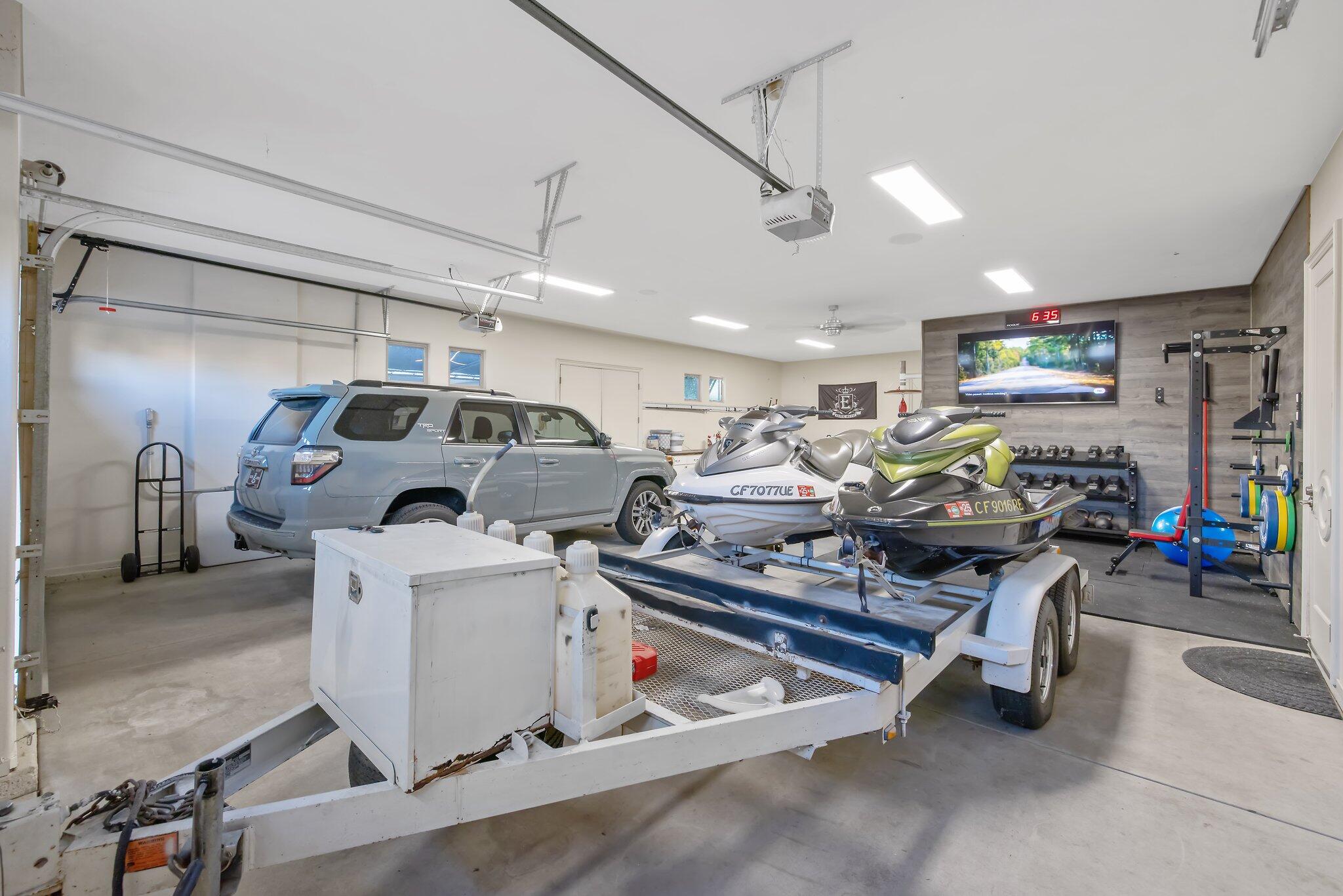 1618 Glen Ellen Ct, Tulare, CA 93274