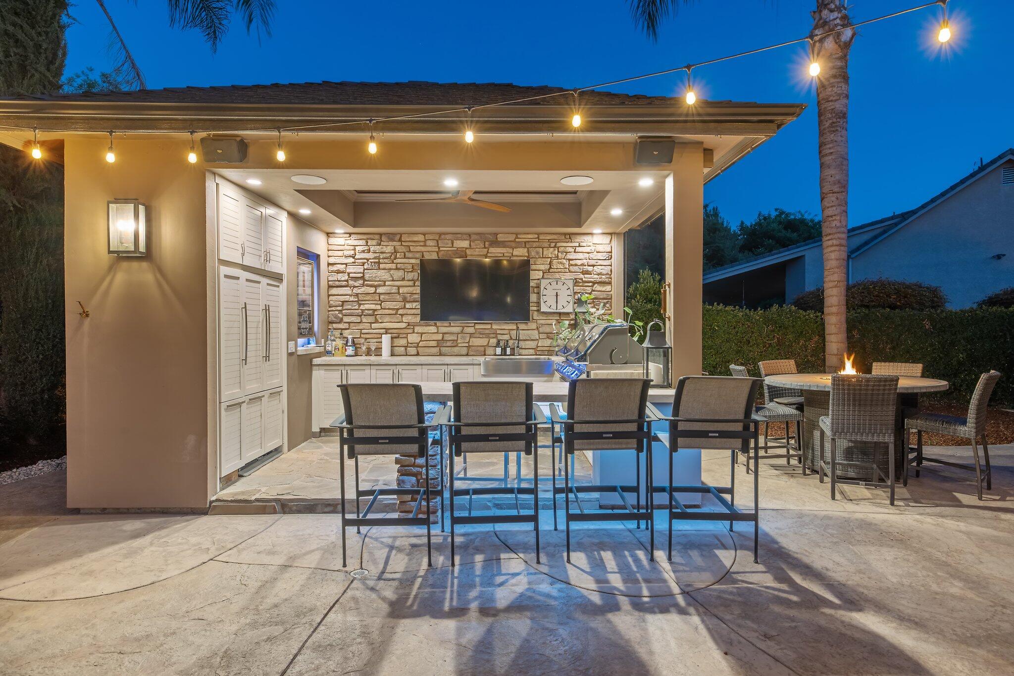 1618 Glen Ellen Ct, Tulare, CA 93274