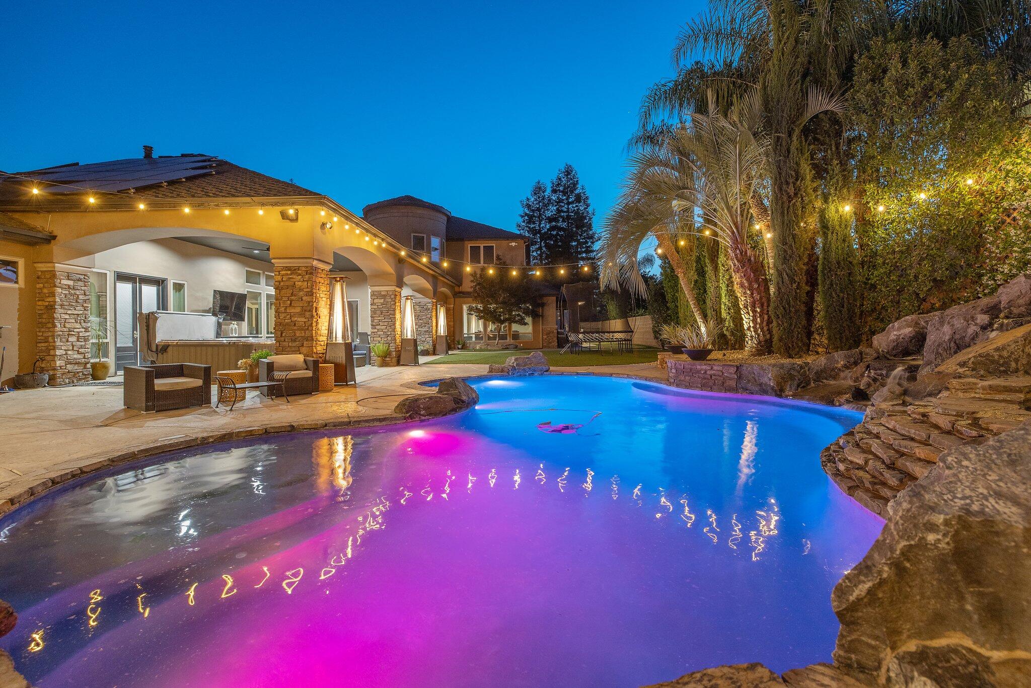 1618 Glen Ellen Ct, Tulare, CA 93274