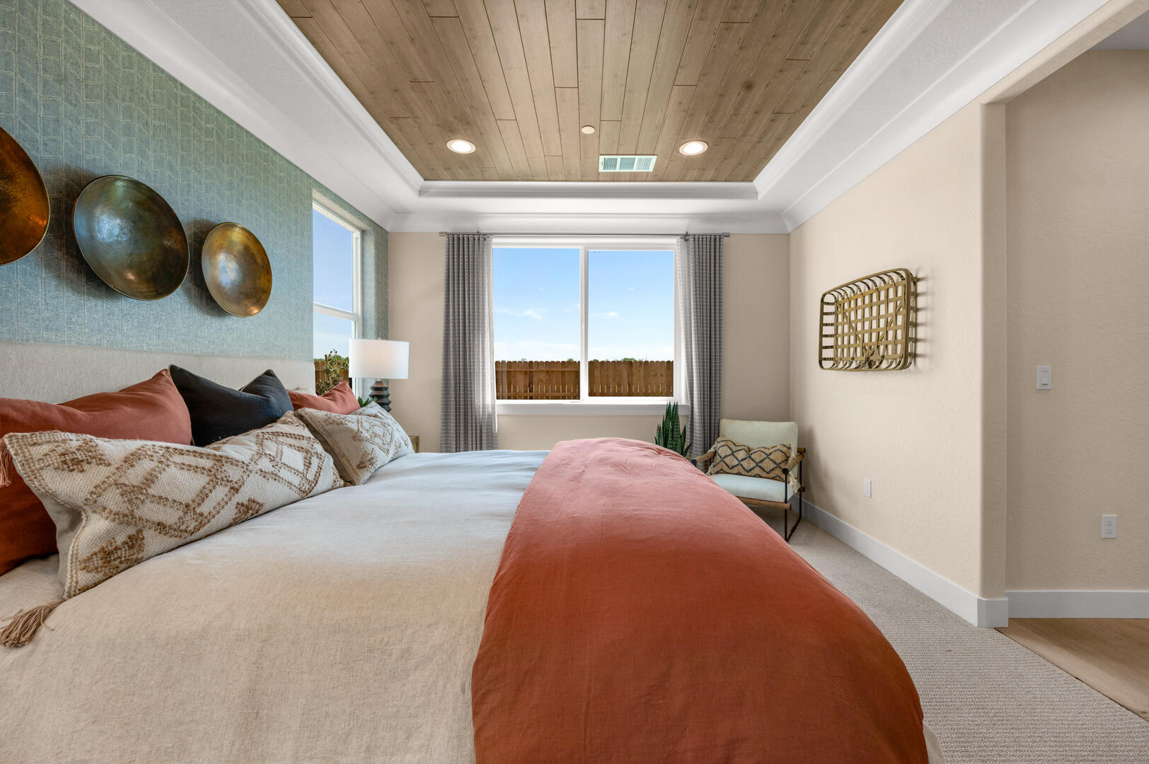 923 Lisbon Ave, Tulare, CA 93274