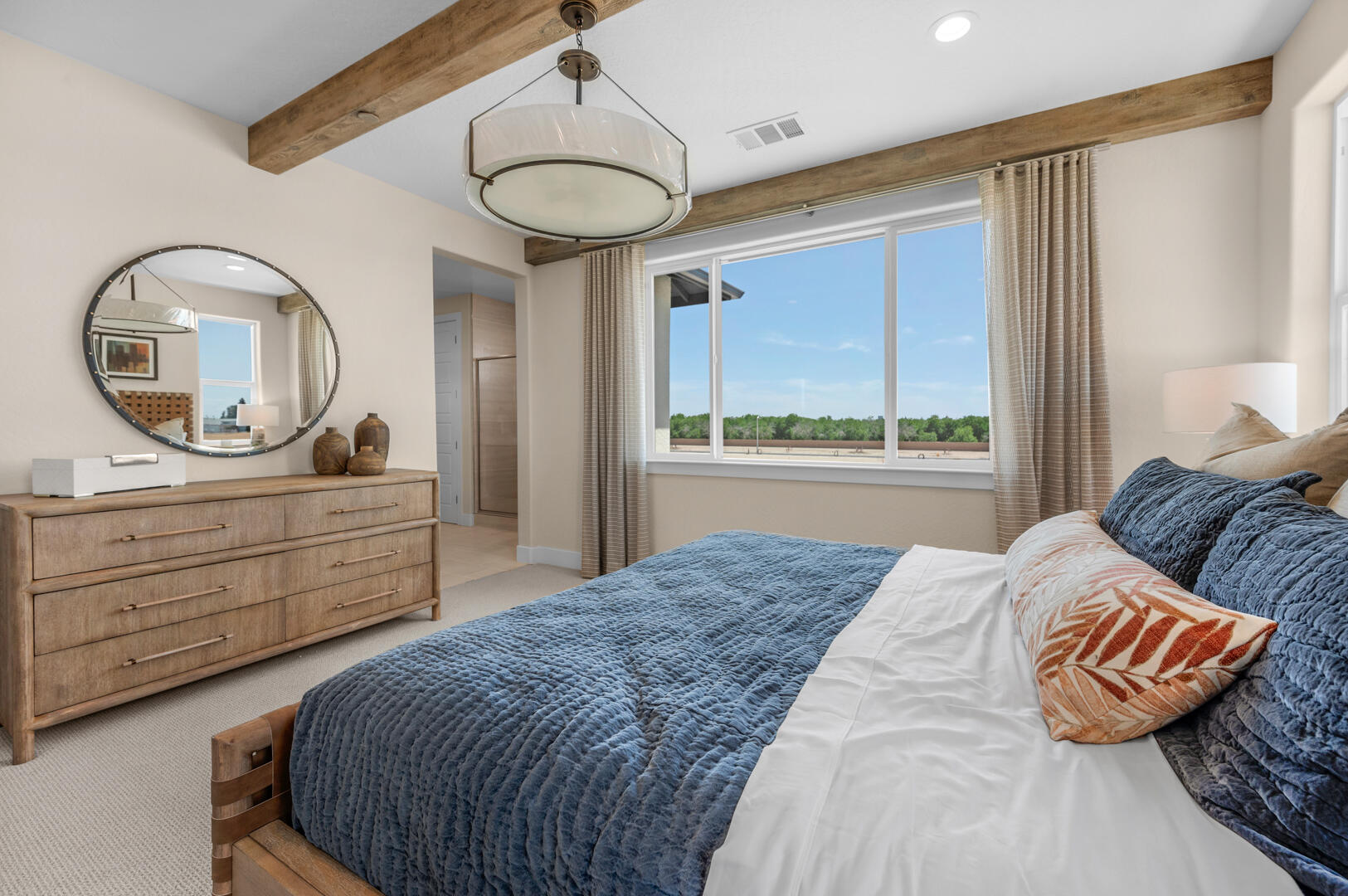 923 Lisbon Ave, Tulare, CA 93274